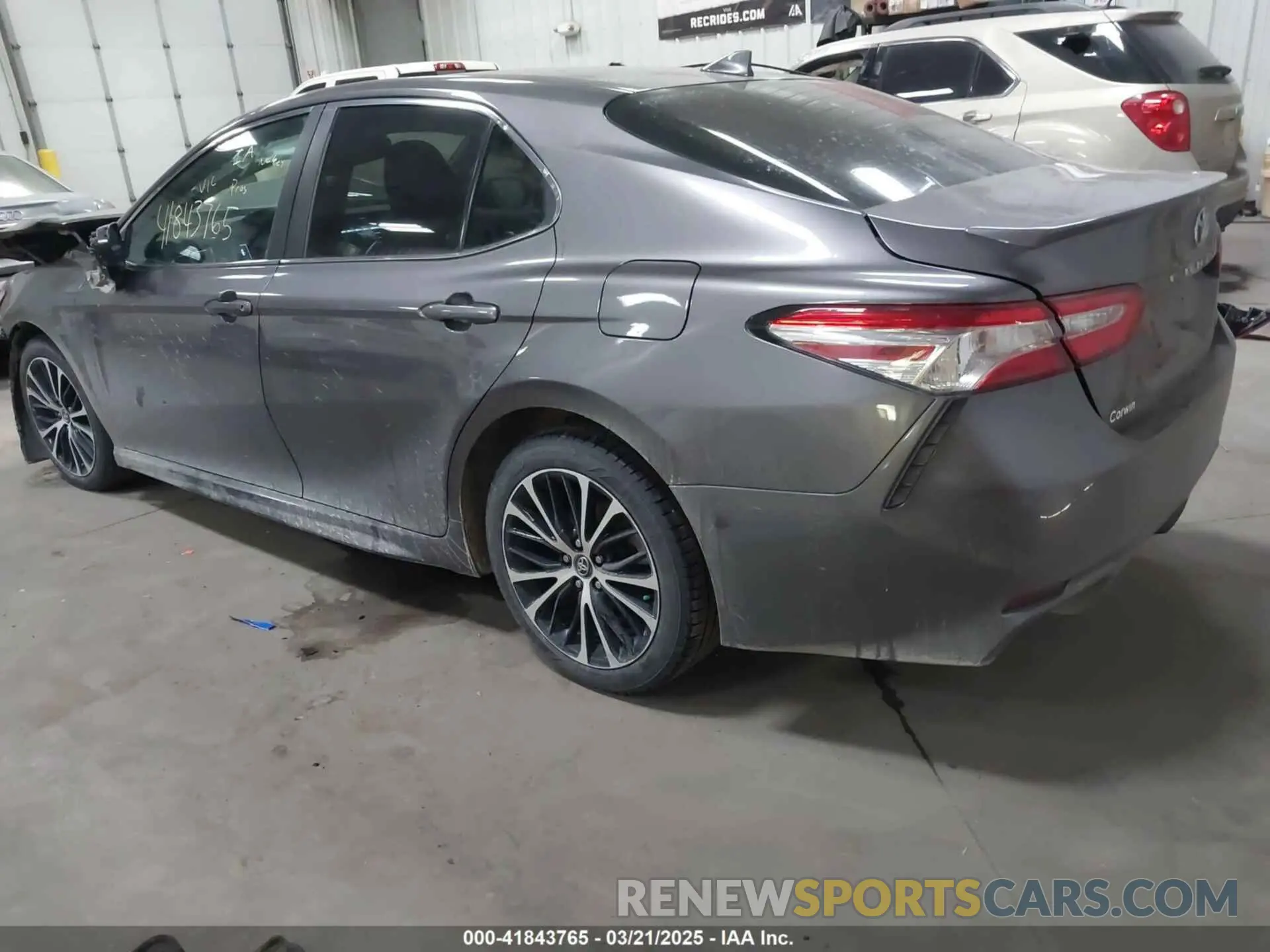 3 Photograph of a damaged car 4T1J11AKXLU922887 TOYOTA CAMRY 2020