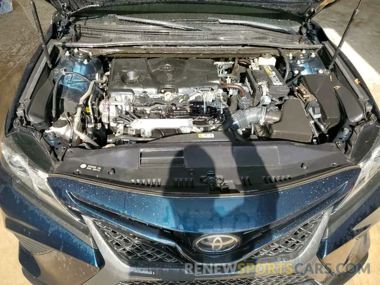 11 Photograph of a damaged car 4T1J11AKXLU986542 TOYOTA CAMRY 2020