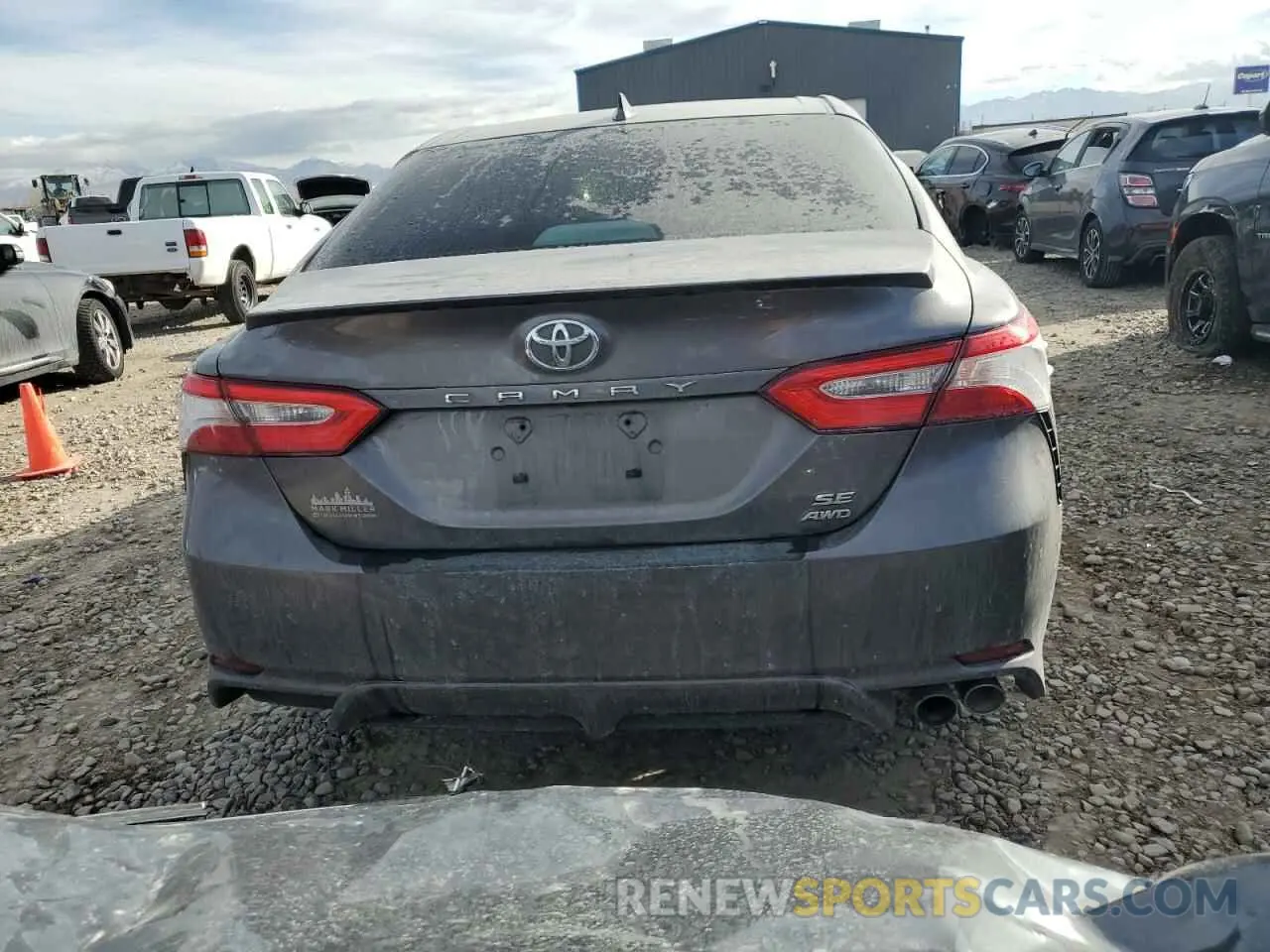 6 Photograph of a damaged car 4T1J11BK7LU001855 TOYOTA CAMRY 2020