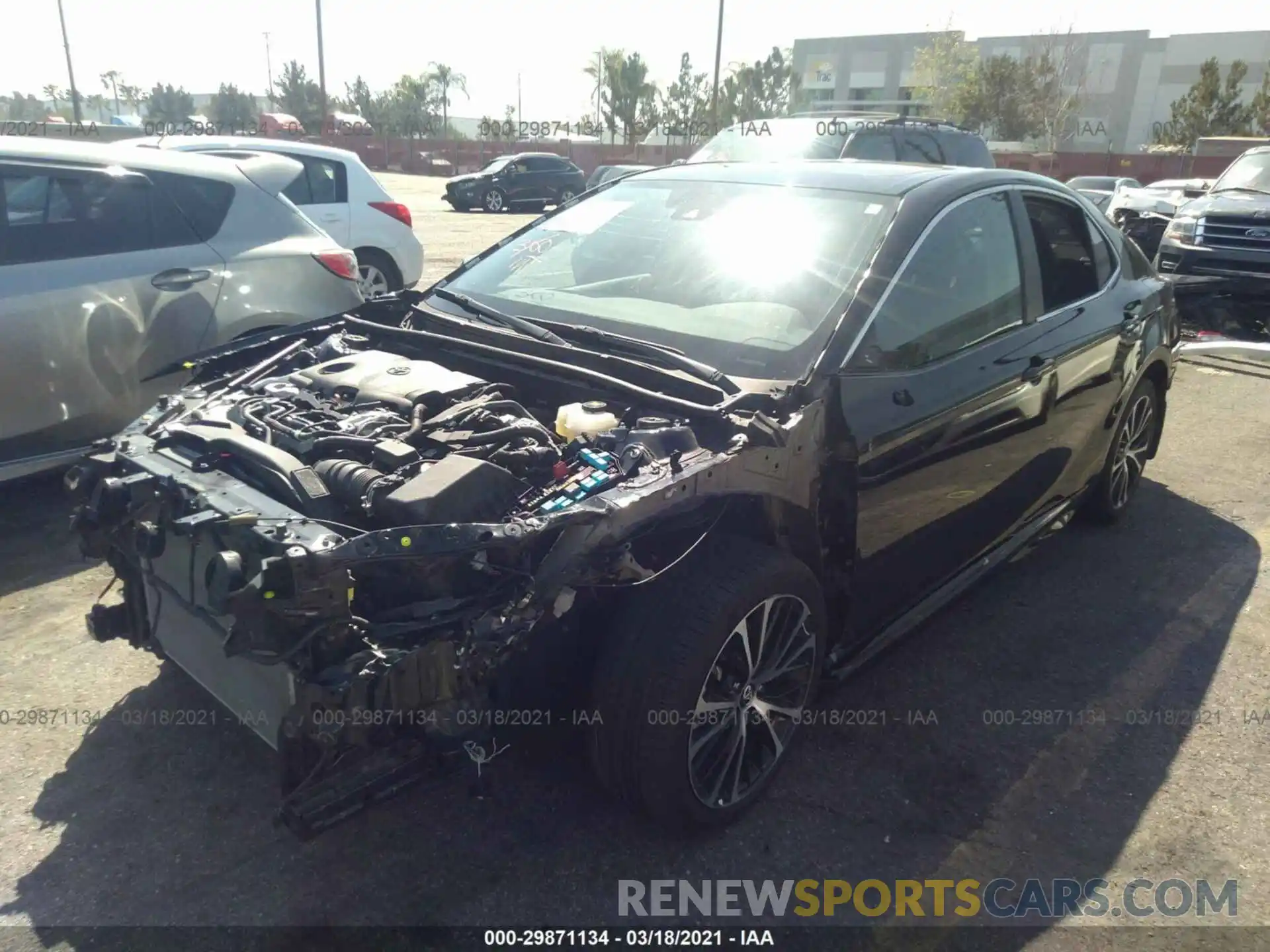 2 Photograph of a damaged car 4T1J31AK0LU525330 TOYOTA CAMRY 2020