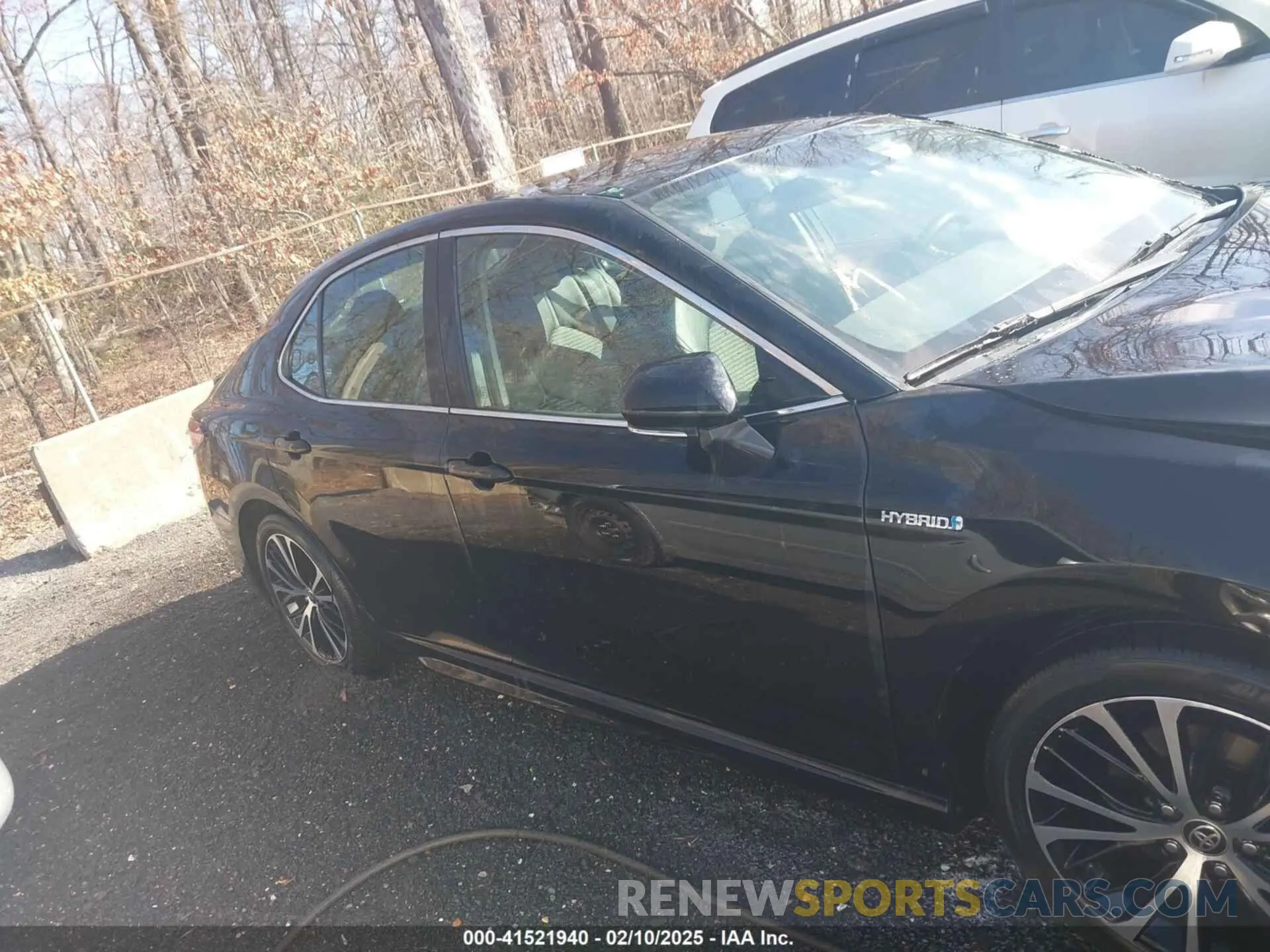 14 Photograph of a damaged car 4T1J31AK2LU543375 TOYOTA CAMRY 2020