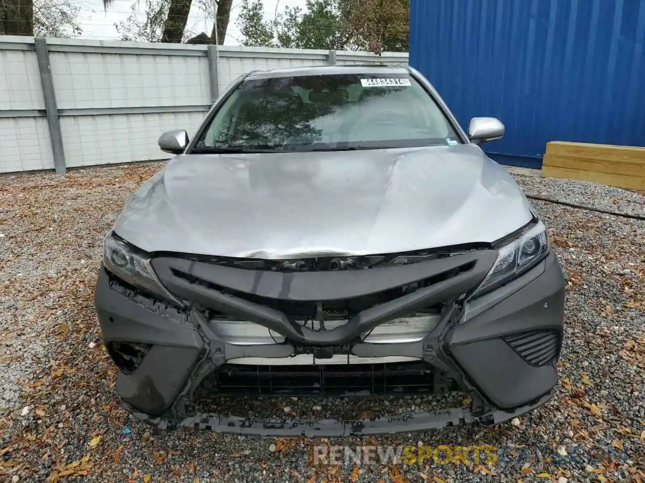 5 Photograph of a damaged car 4T1J31AK3LU011827 TOYOTA CAMRY 2020