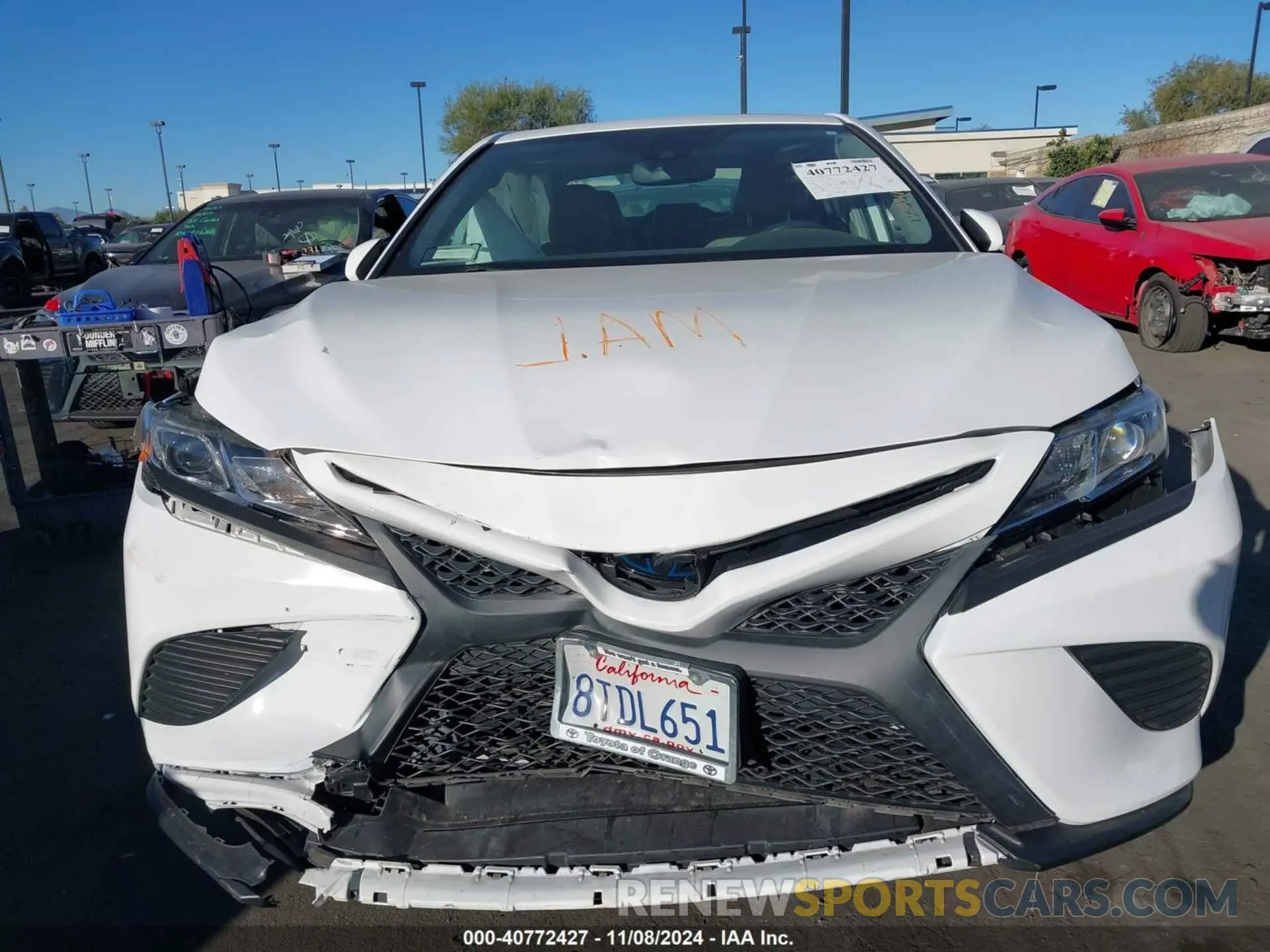 6 Photograph of a damaged car 4T1J31AK3LU534569 TOYOTA CAMRY 2020