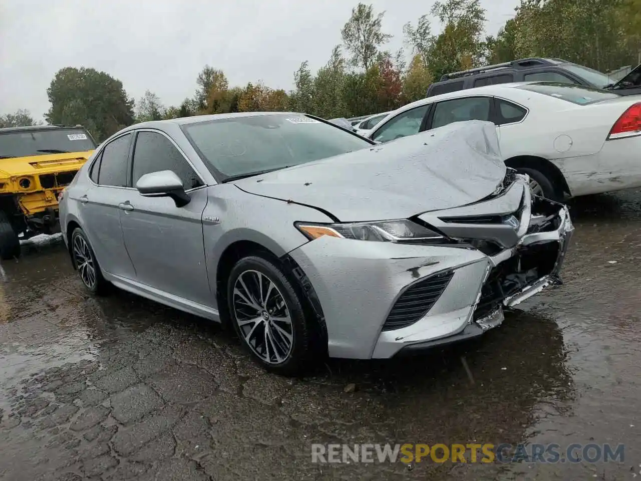 1 Photograph of a damaged car 4T1J31AK7LU524594 TOYOTA CAMRY 2020