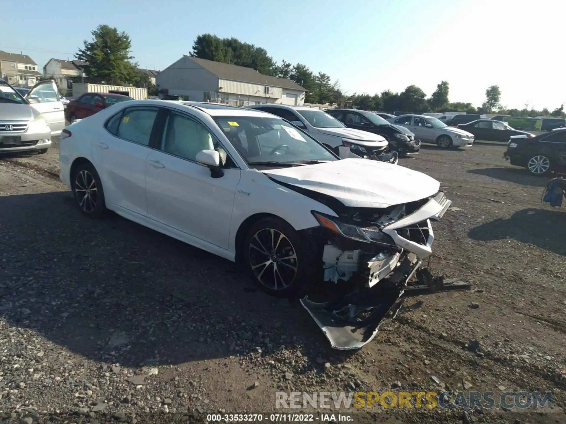 1 Photograph of a damaged car 4T1J31AKXLU527442 TOYOTA CAMRY 2020