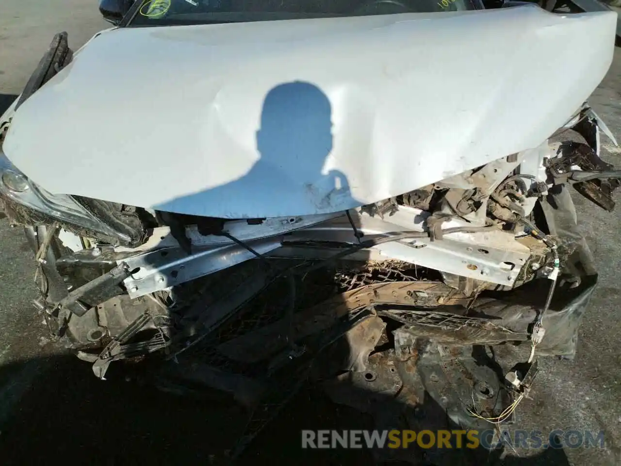 9 Photograph of a damaged car 4T1K61AK0LU305617 TOYOTA CAMRY 2020