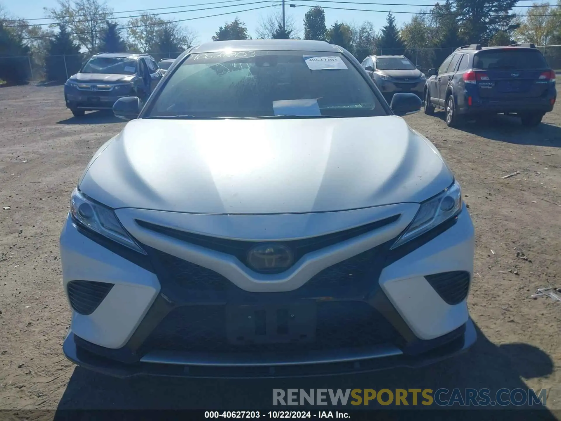 12 Photograph of a damaged car 4T1K61AK0LU363128 TOYOTA CAMRY 2020