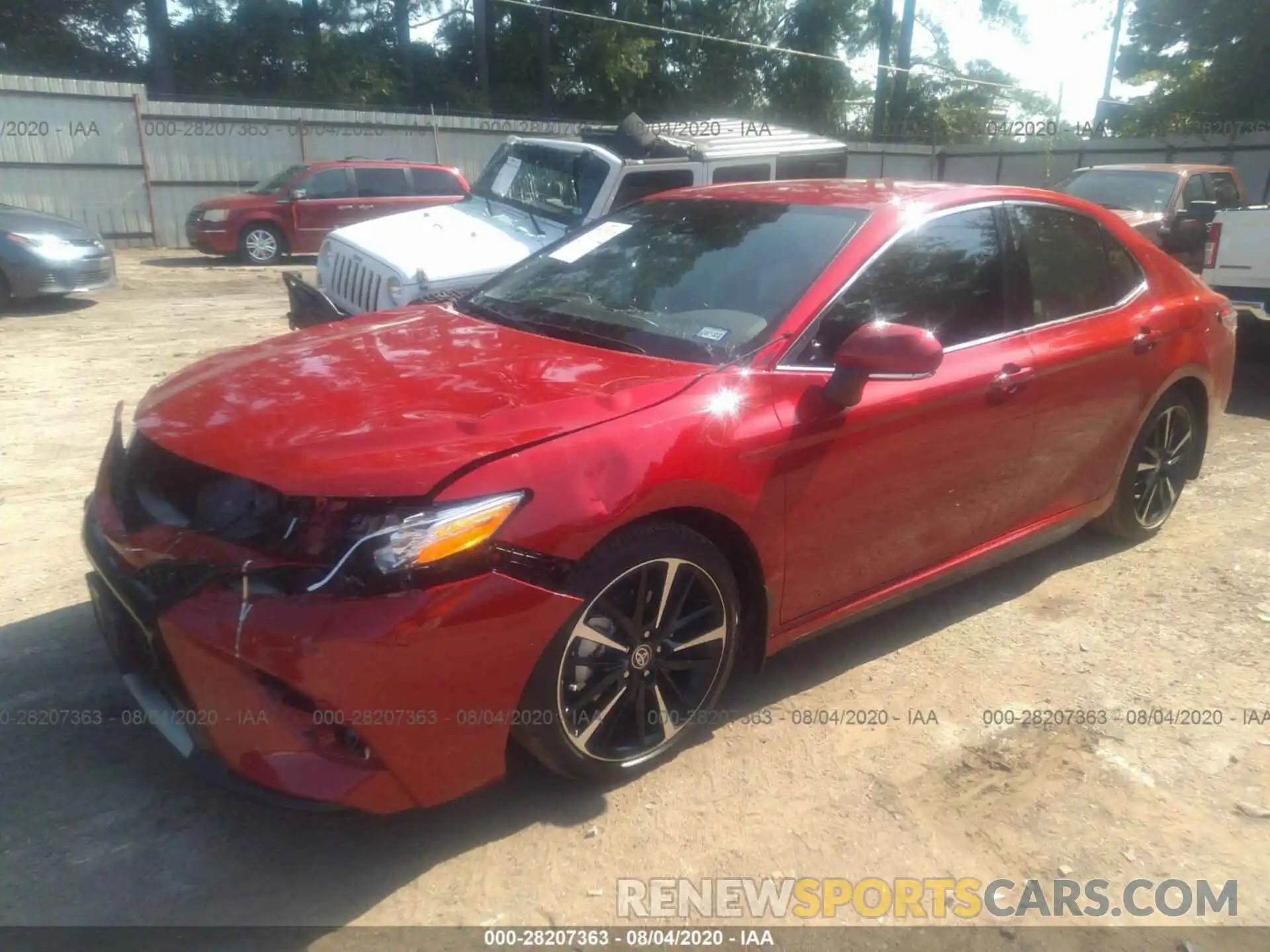 2 Photograph of a damaged car 4T1K61AK0LU370886 TOYOTA CAMRY 2020