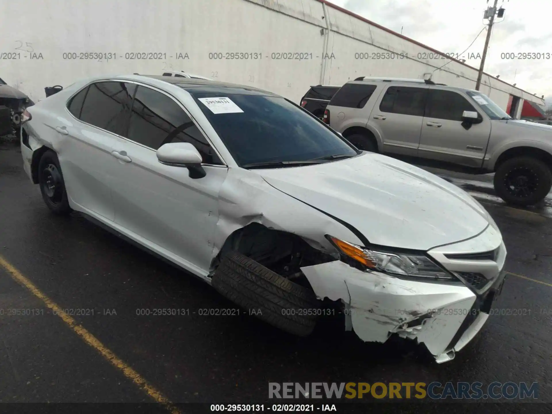 1 Photograph of a damaged car 4T1K61AK0LU860244 TOYOTA CAMRY 2020