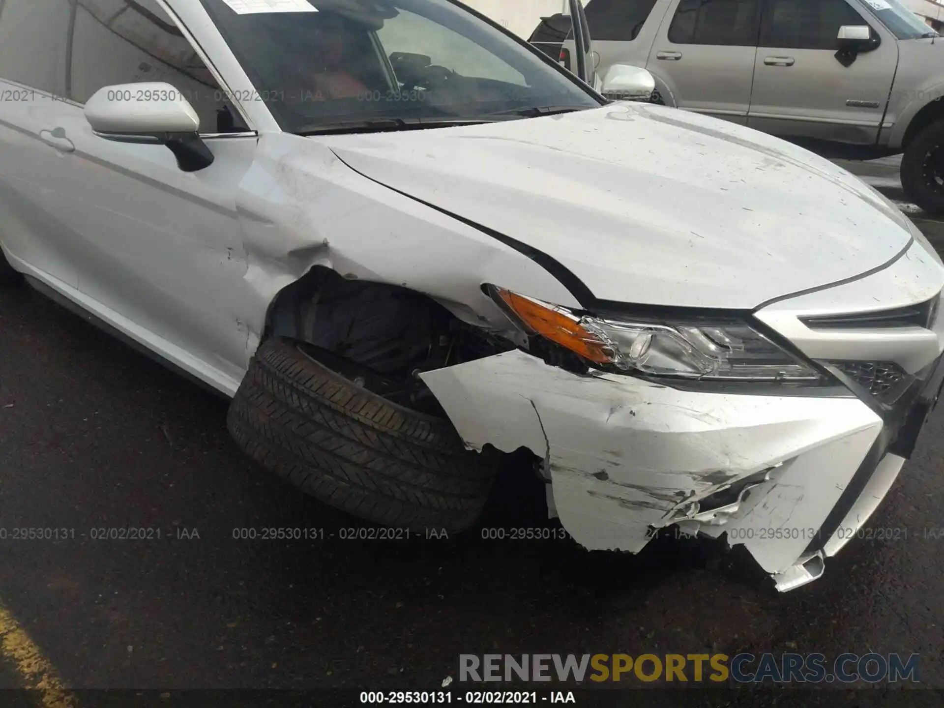 6 Photograph of a damaged car 4T1K61AK0LU860244 TOYOTA CAMRY 2020