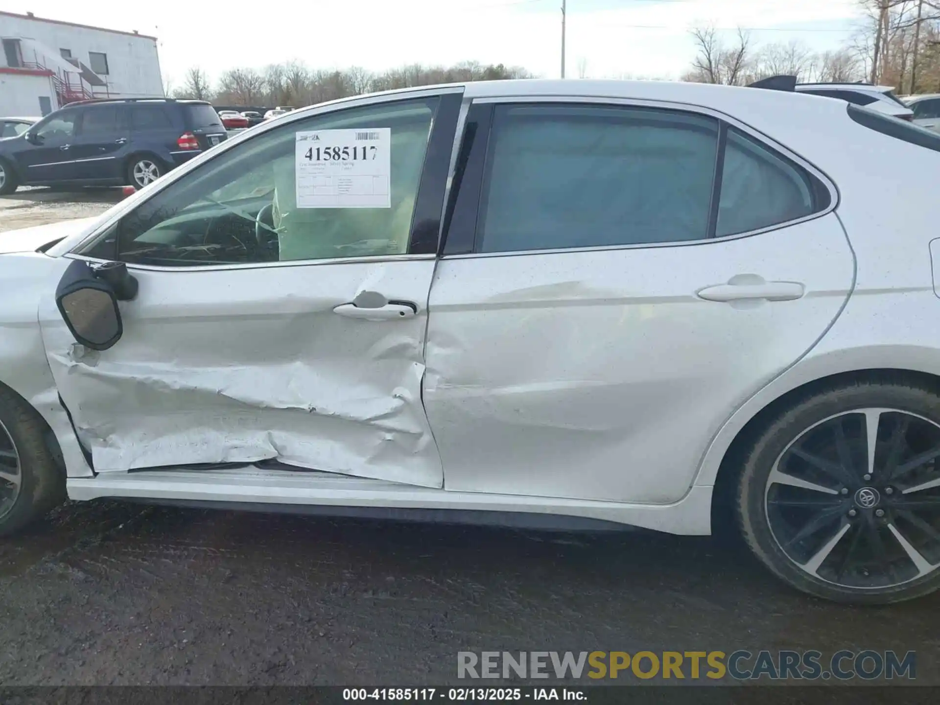 14 Photograph of a damaged car 4T1K61AK0LU932611 TOYOTA CAMRY 2020