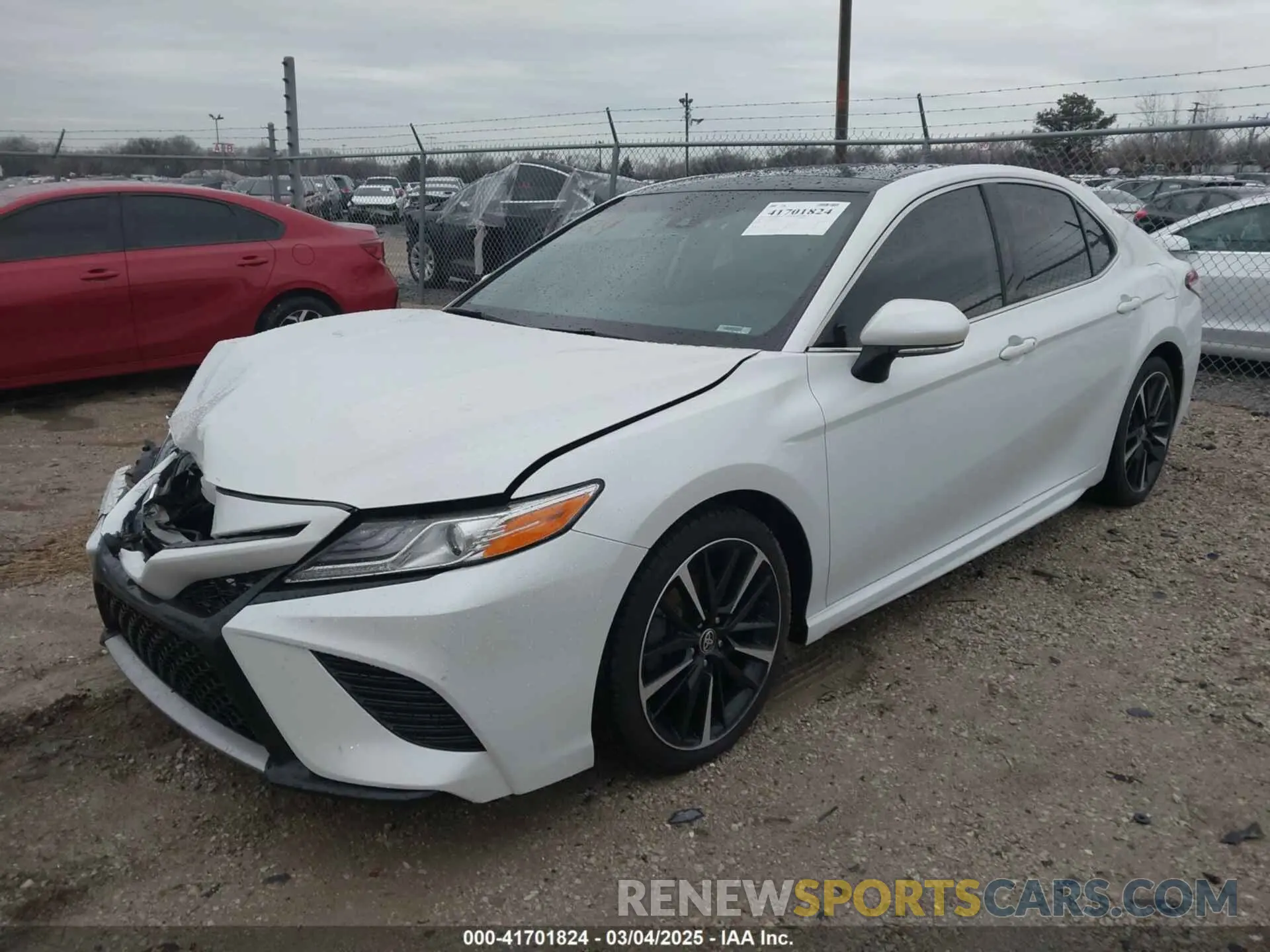 2 Photograph of a damaged car 4T1K61AK0LU947951 TOYOTA CAMRY 2020