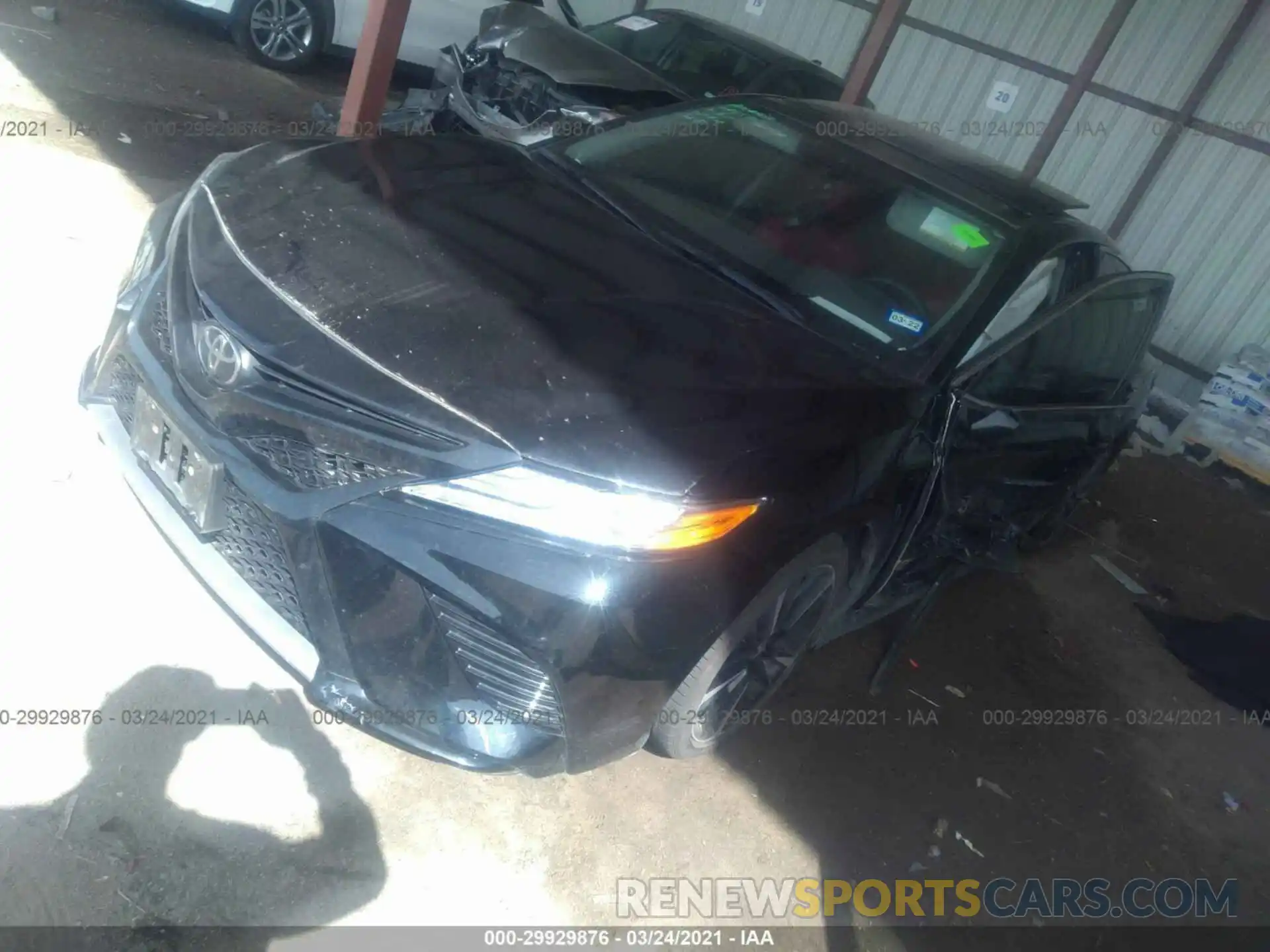 2 Photograph of a damaged car 4T1K61AK0LU950817 TOYOTA CAMRY 2020