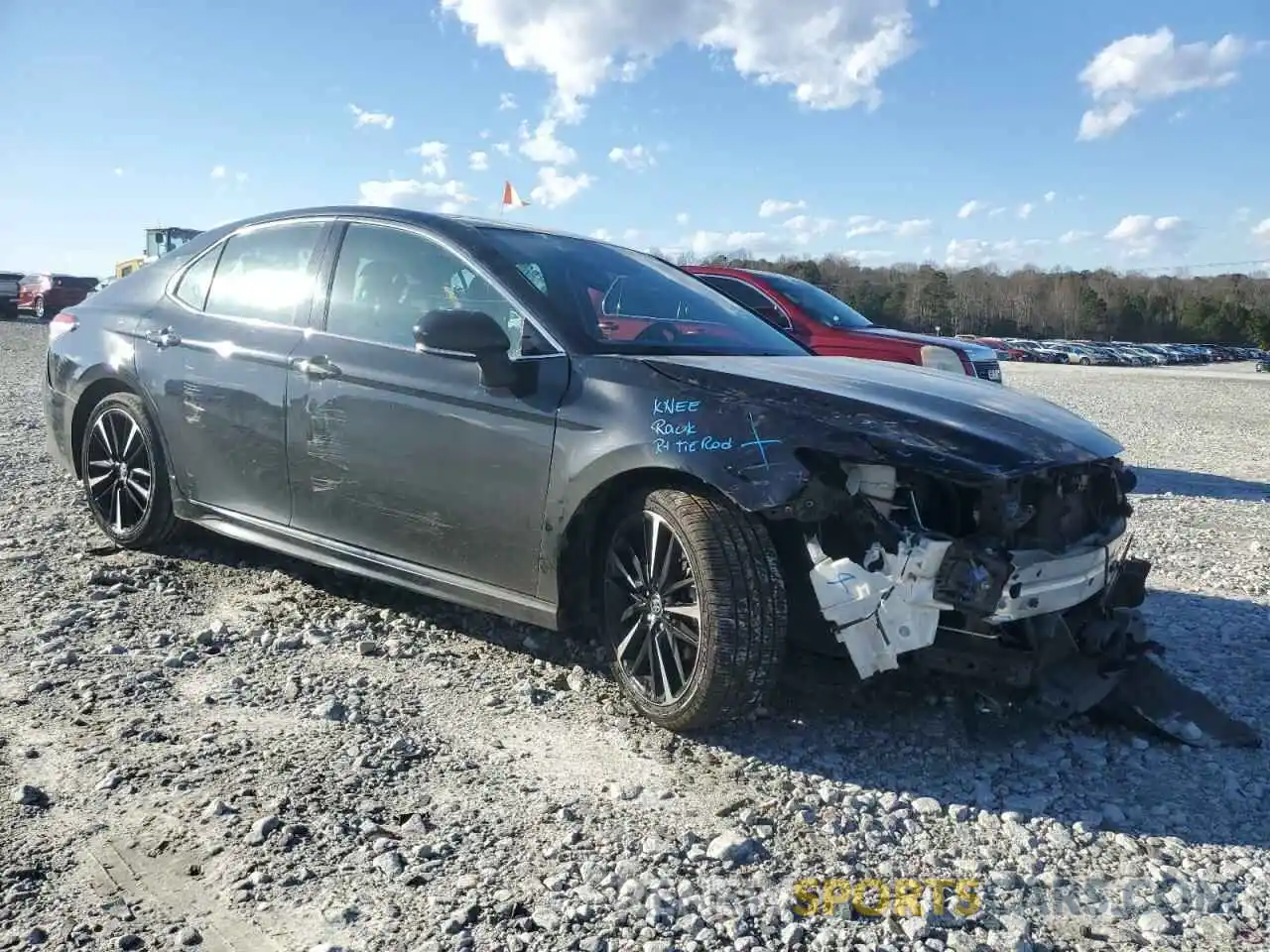 4 Photograph of a damaged car 4T1K61AK0LU984076 TOYOTA CAMRY 2020