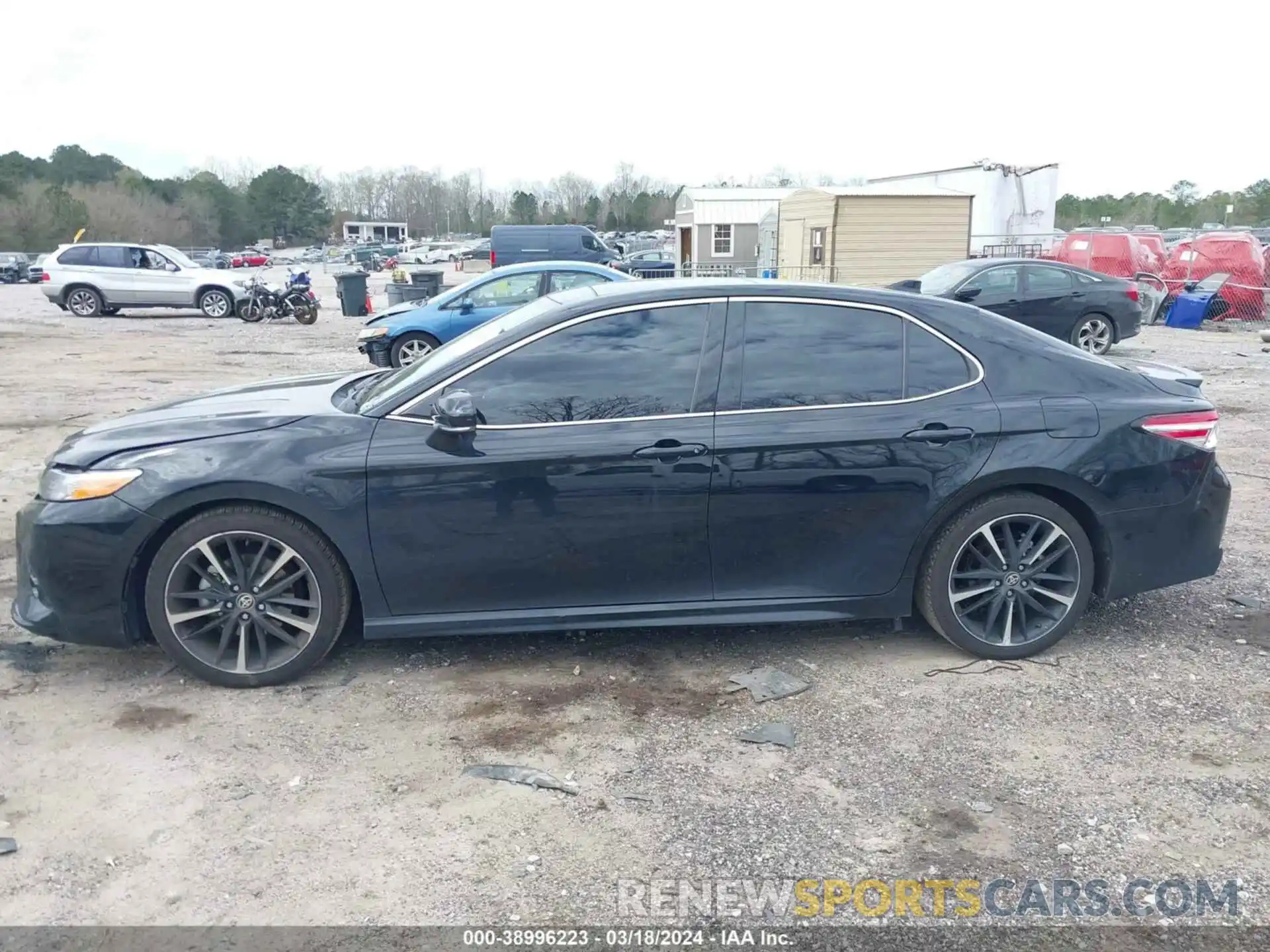 14 Photograph of a damaged car 4T1K61AK0LU989701 TOYOTA CAMRY 2020