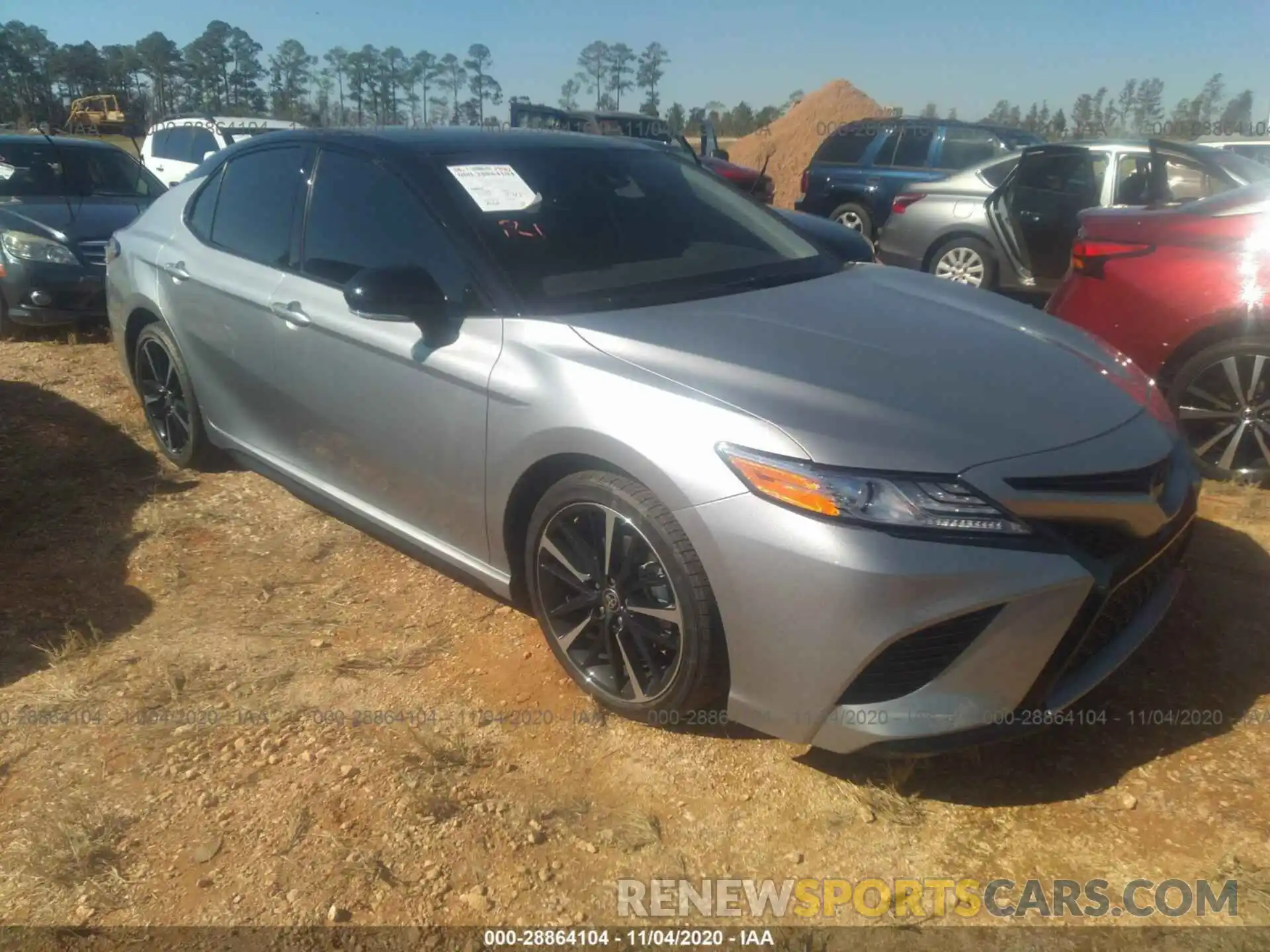 1 Photograph of a damaged car 4T1K61AK1LU383095 TOYOTA CAMRY 2020