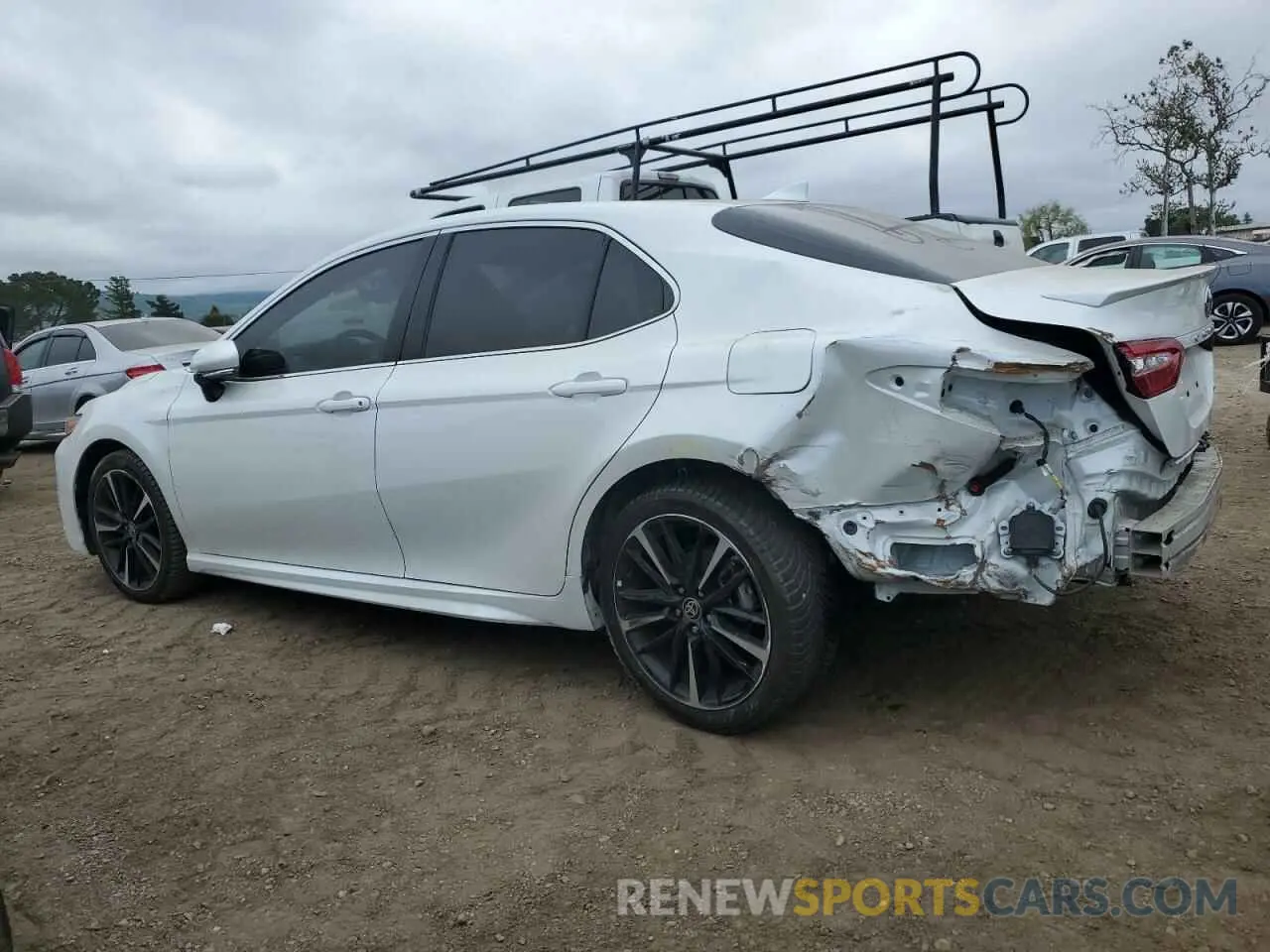 2 Photograph of a damaged car 4T1K61AK1LU390256 TOYOTA CAMRY 2020