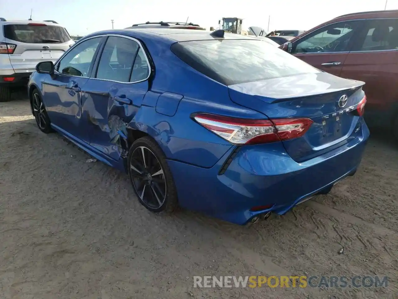 3 Photograph of a damaged car 4T1K61AK1LU398552 TOYOTA CAMRY 2020