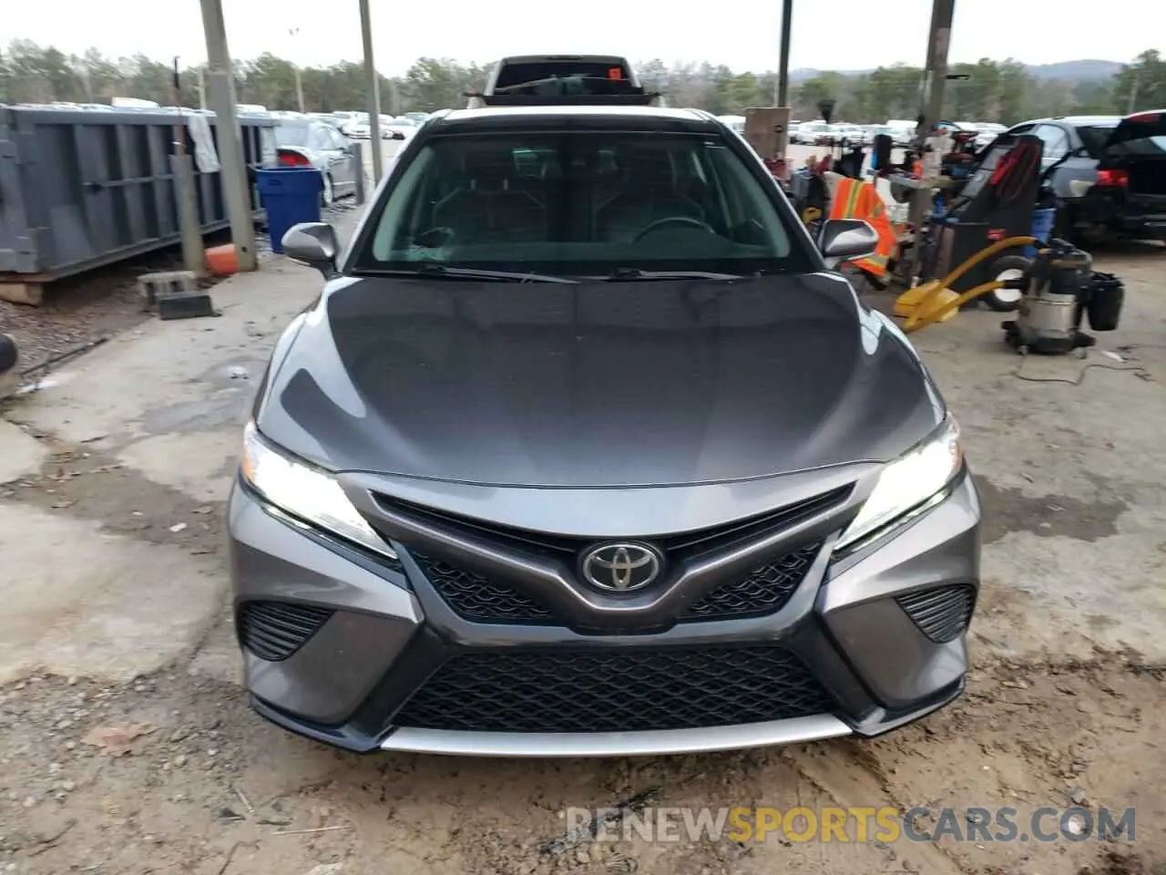 5 Photograph of a damaged car 4T1K61AK1LU858907 TOYOTA CAMRY 2020