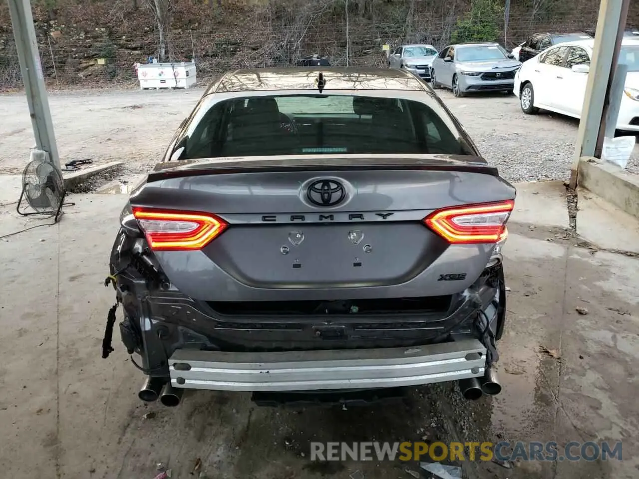 6 Photograph of a damaged car 4T1K61AK1LU858907 TOYOTA CAMRY 2020