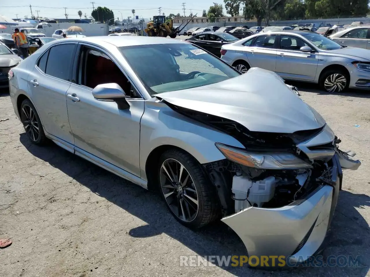 4 Photograph of a damaged car 4T1K61AK1LU870474 TOYOTA CAMRY 2020