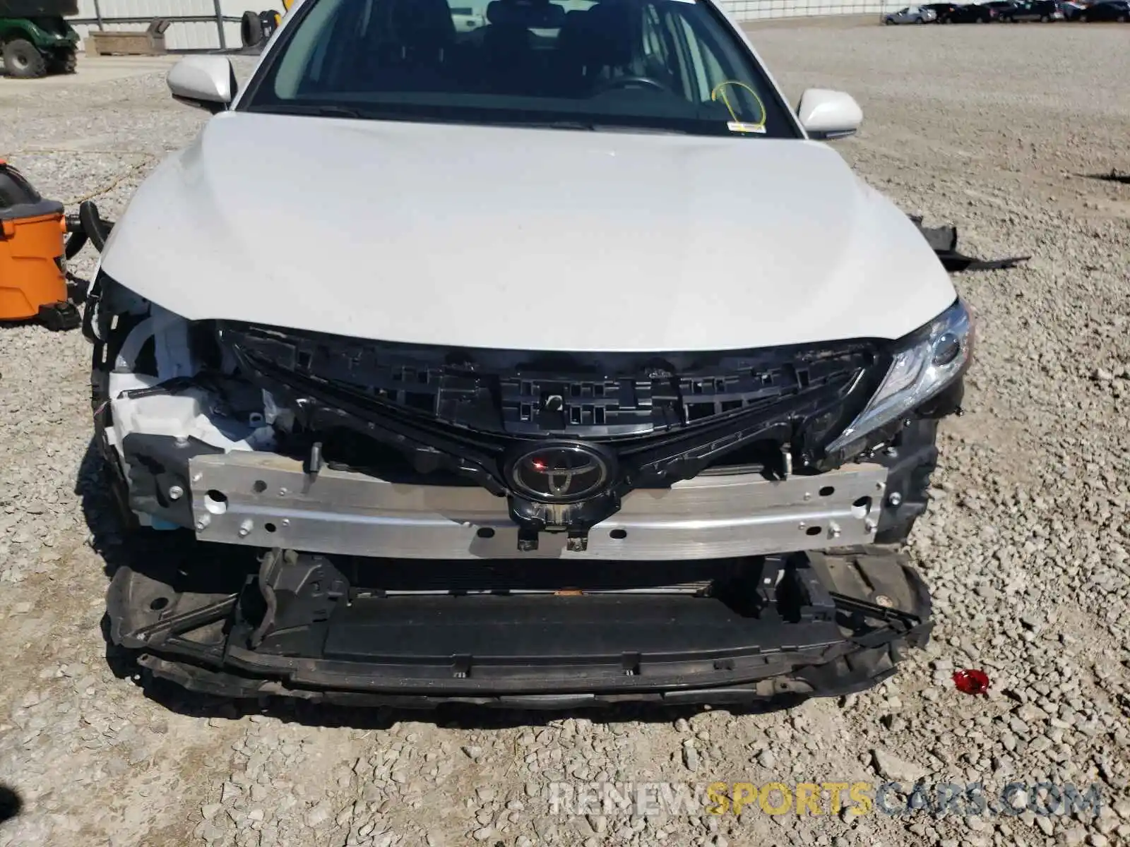 9 Photograph of a damaged car 4T1K61AK1LU953404 TOYOTA CAMRY 2020