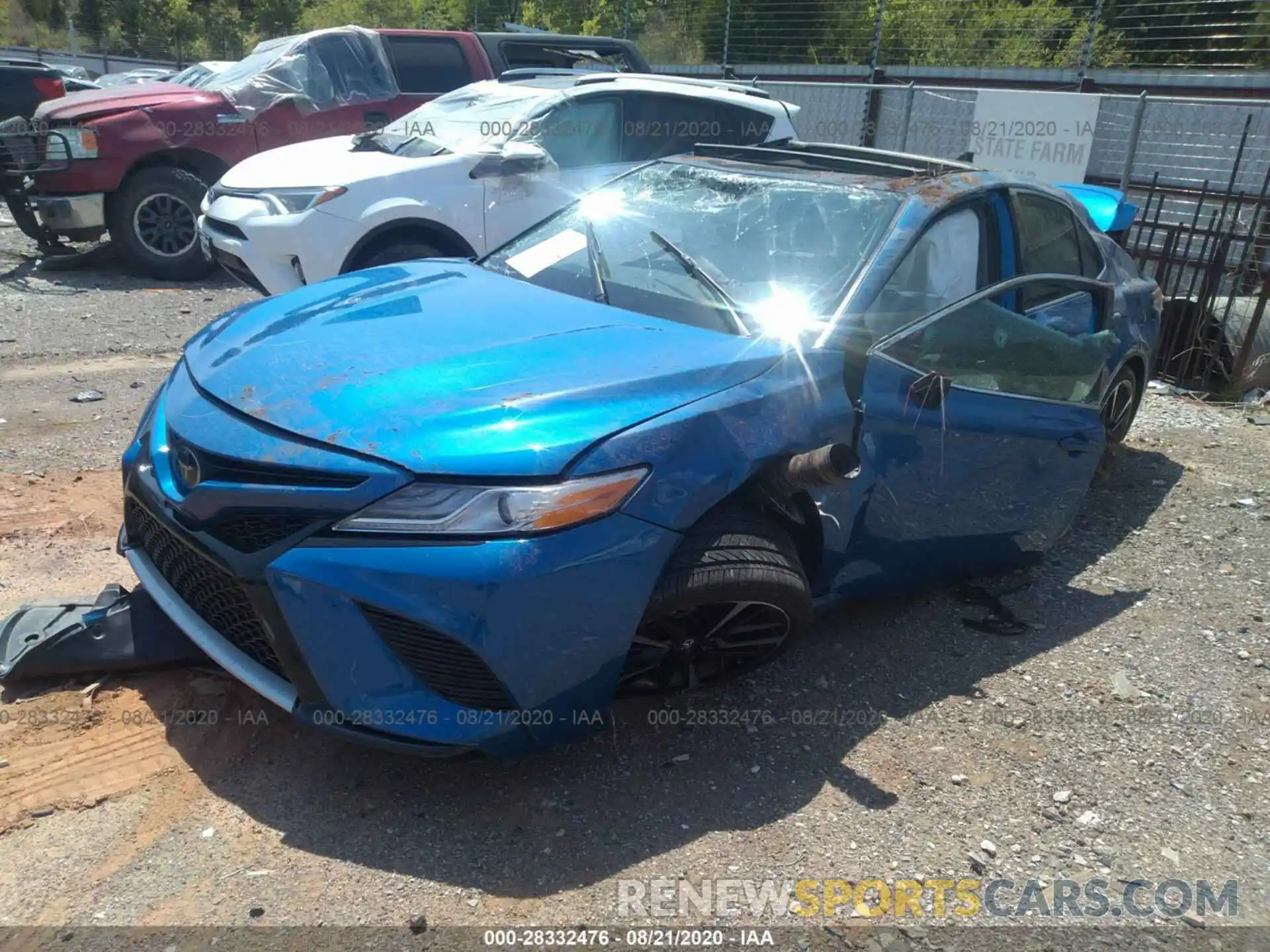 2 Photograph of a damaged car 4T1K61AK2LU313038 TOYOTA CAMRY 2020