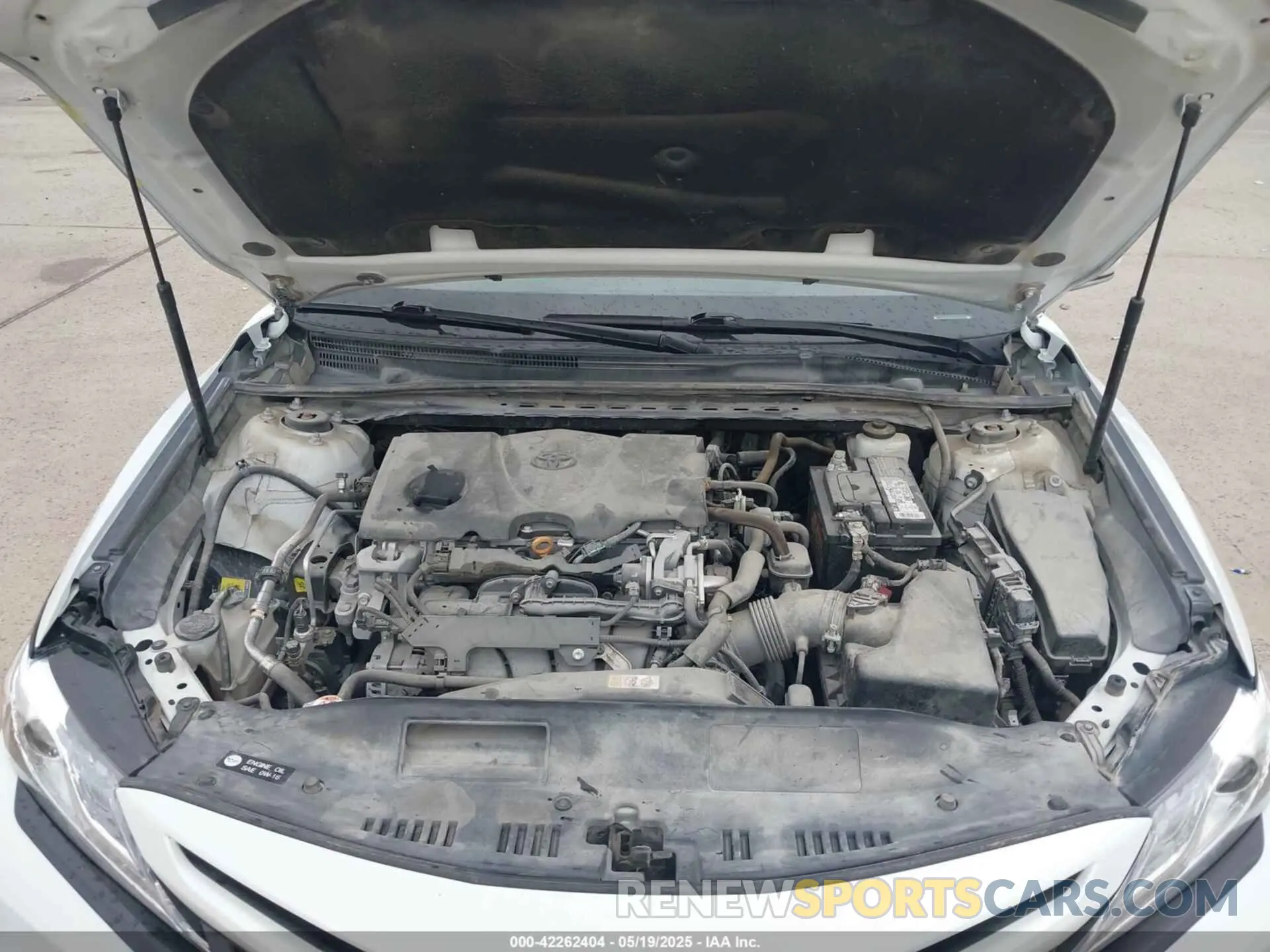 10 Photograph of a damaged car 4T1K61AK2LU315713 TOYOTA CAMRY 2020