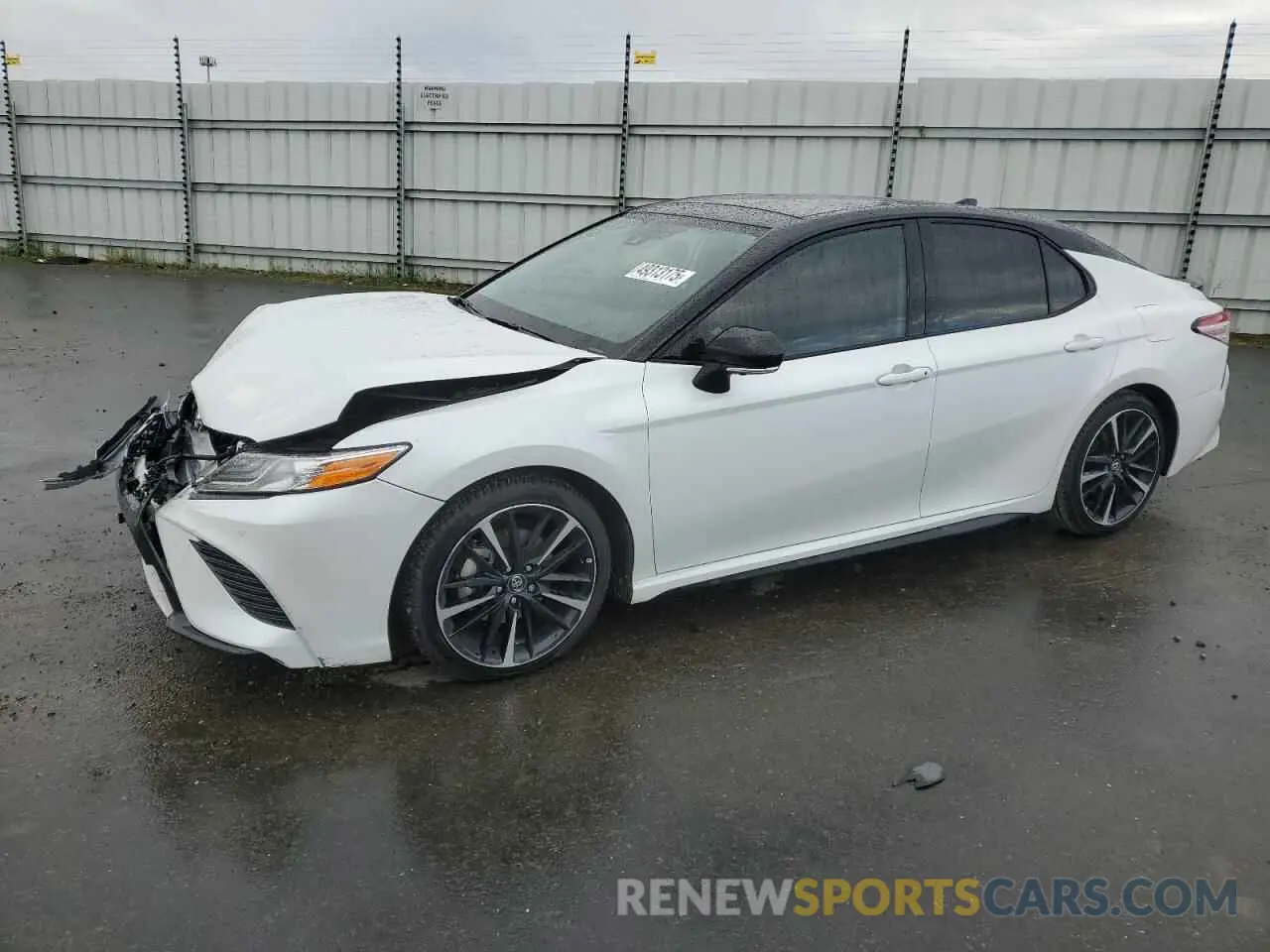 1 Photograph of a damaged car 4T1K61AK2LU328834 TOYOTA CAMRY 2020
