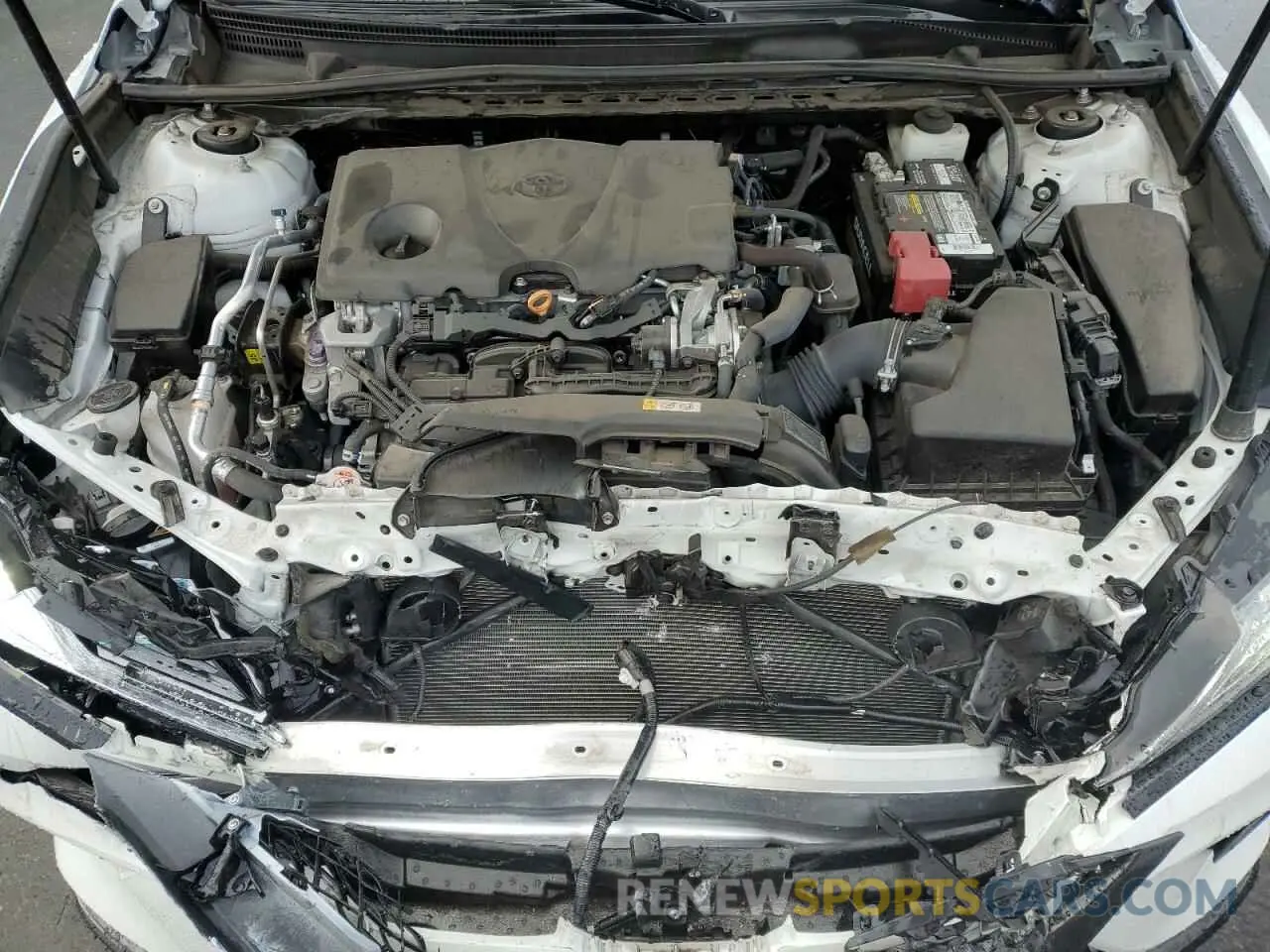 12 Photograph of a damaged car 4T1K61AK2LU328834 TOYOTA CAMRY 2020
