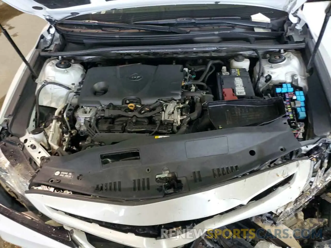 11 Photograph of a damaged car 4T1K61AK2LU353586 TOYOTA CAMRY 2020