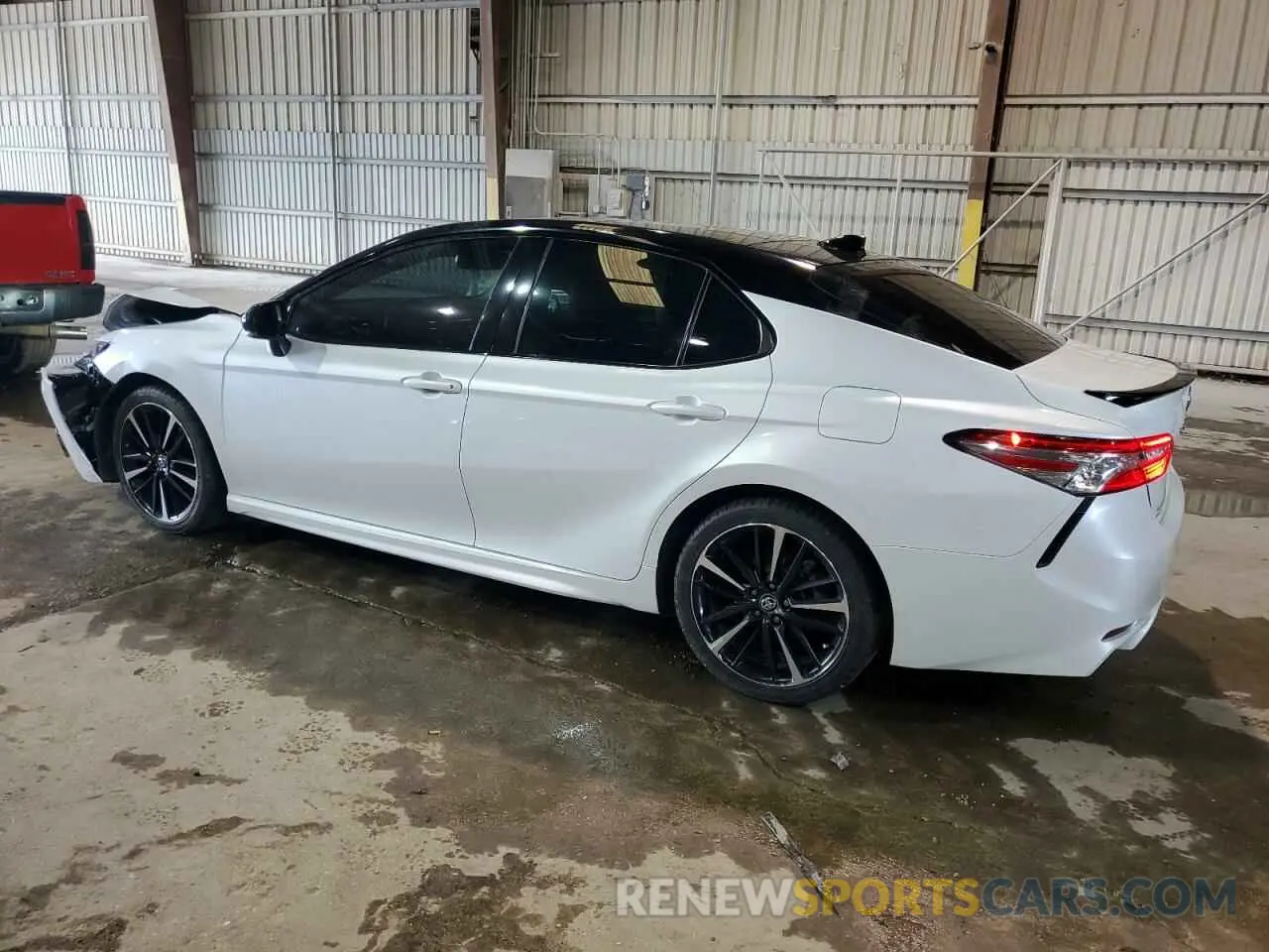 2 Photograph of a damaged car 4T1K61AK2LU353586 TOYOTA CAMRY 2020
