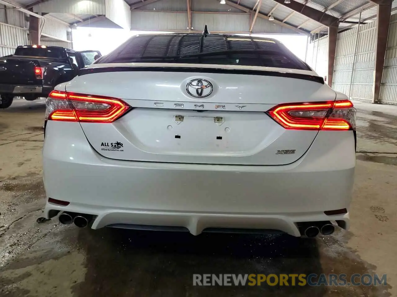 6 Photograph of a damaged car 4T1K61AK2LU353586 TOYOTA CAMRY 2020