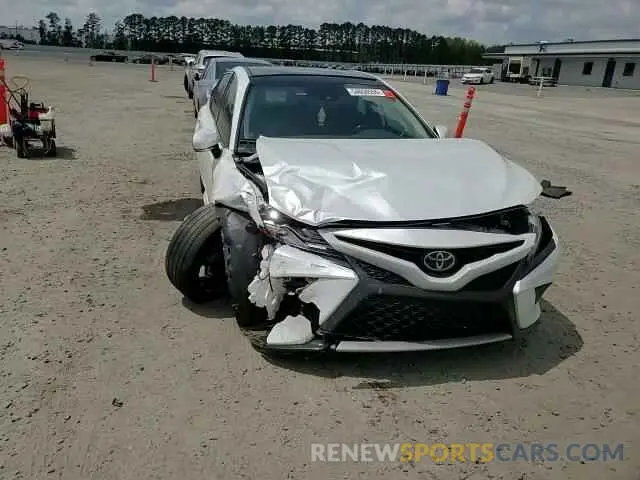 14 Photograph of a damaged car 4T1K61AK2LU356262 TOYOTA CAMRY 2020