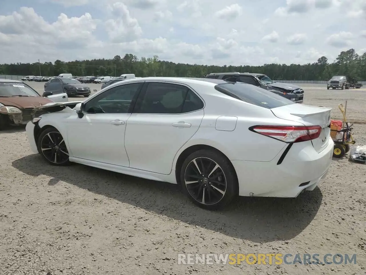2 Photograph of a damaged car 4T1K61AK2LU356262 TOYOTA CAMRY 2020