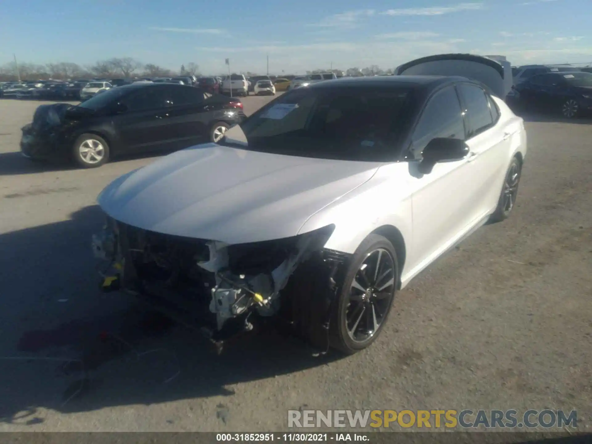 2 Photograph of a damaged car 4T1K61AK2LU359727 TOYOTA CAMRY 2020