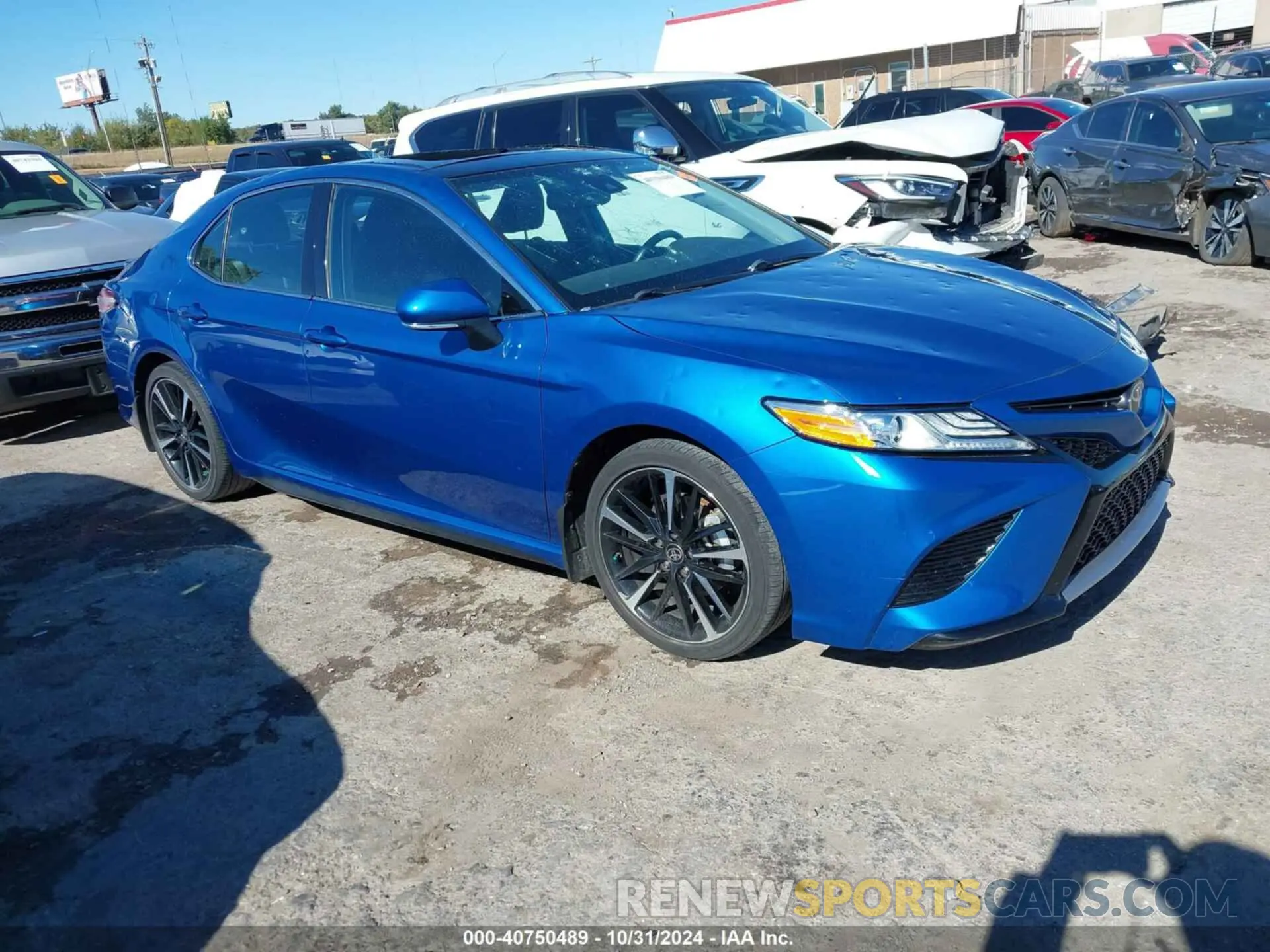 1 Photograph of a damaged car 4T1K61AK2LU385034 TOYOTA CAMRY 2020