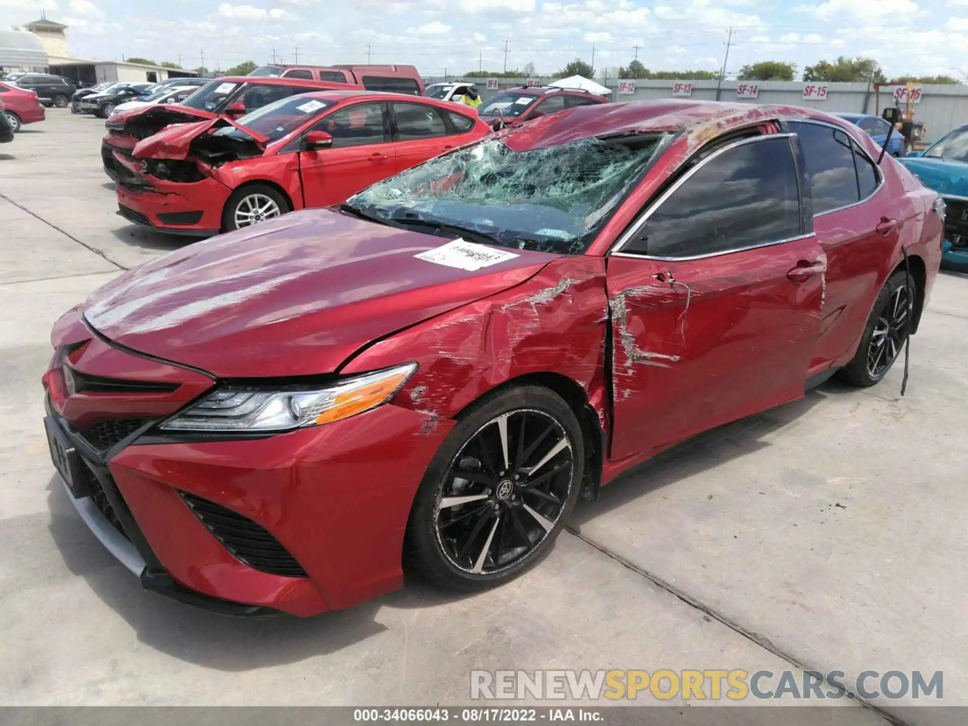 2 Photograph of a damaged car 4T1K61AK2LU394932 TOYOTA CAMRY 2020