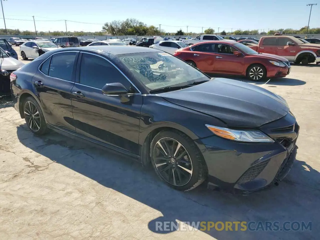 4 Photograph of a damaged car 4T1K61AK2LU500635 TOYOTA CAMRY 2020