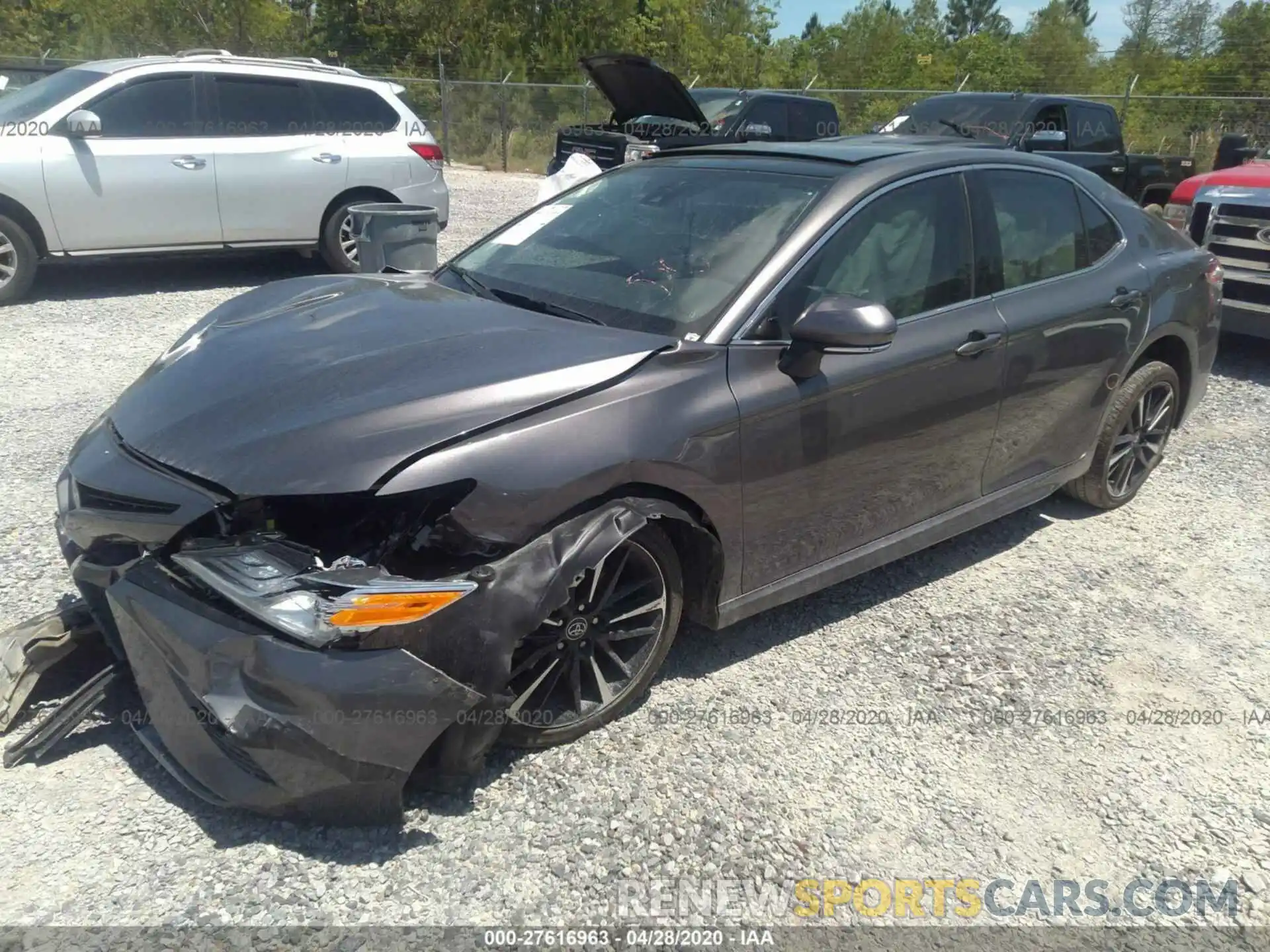 2 Photograph of a damaged car 4T1K61AK2LU860603 TOYOTA CAMRY 2020