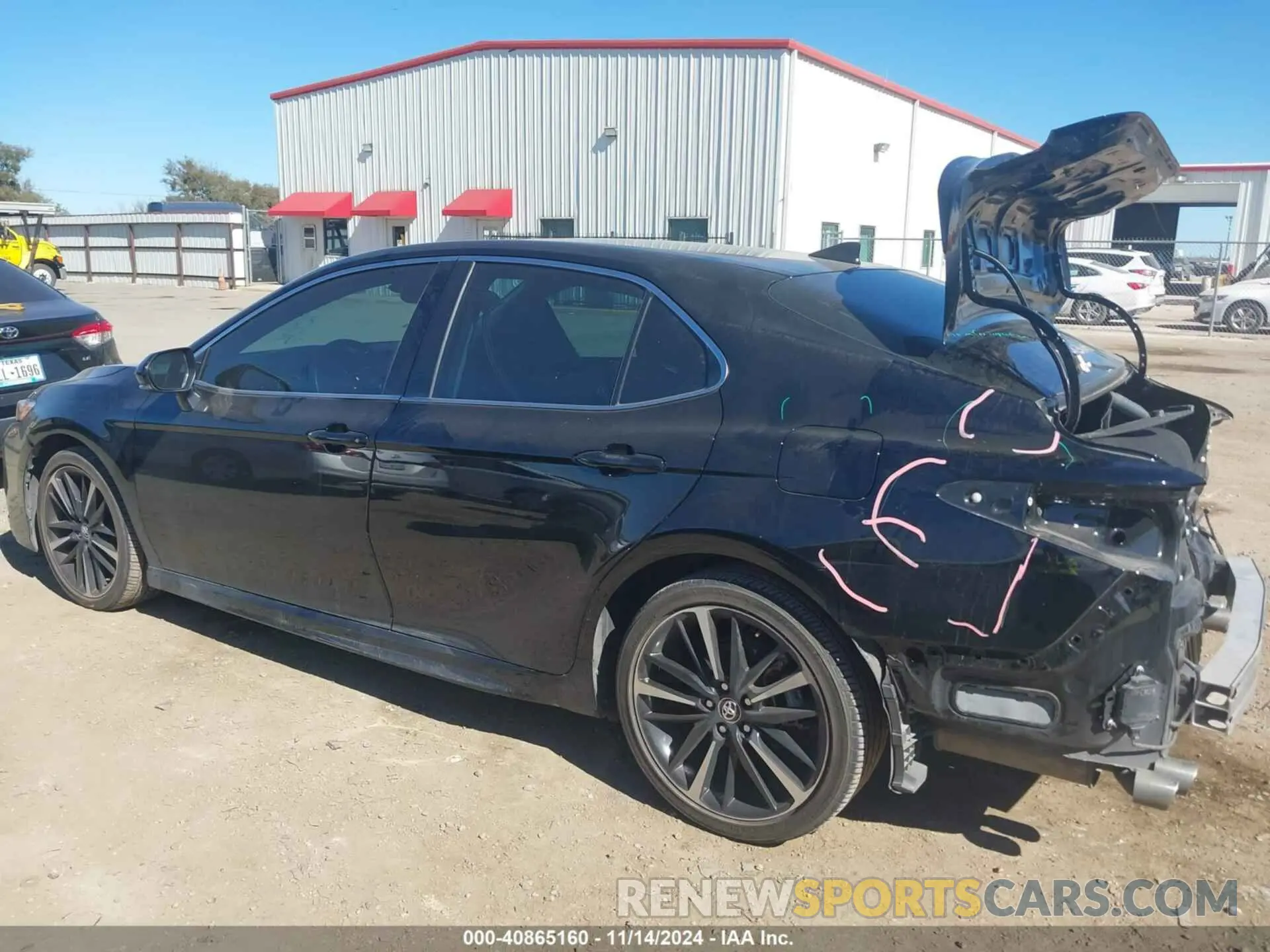 15 Photograph of a damaged car 4T1K61AK2LU879068 TOYOTA CAMRY 2020