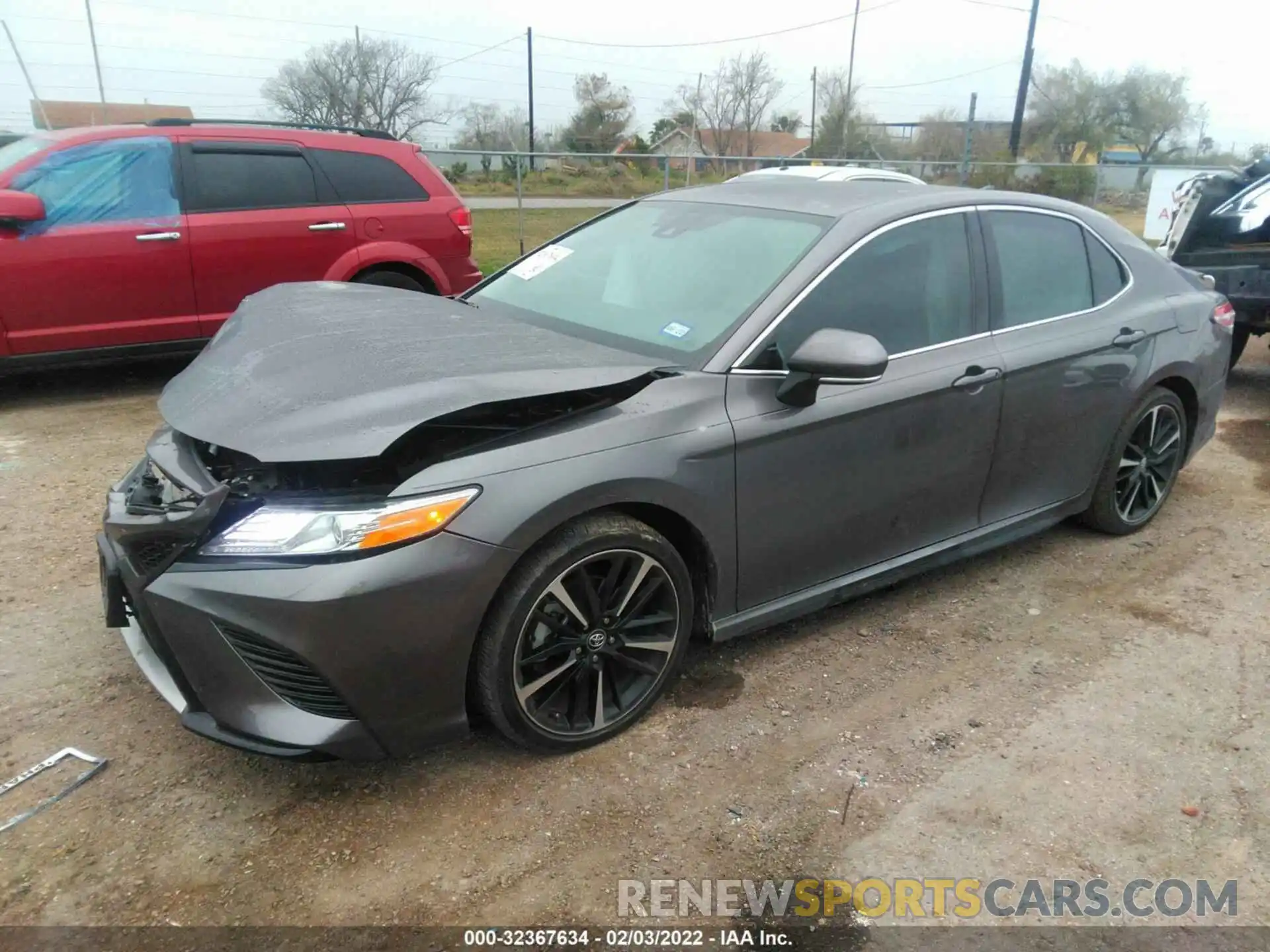 2 Photograph of a damaged car 4T1K61AK2LU909833 TOYOTA CAMRY 2020