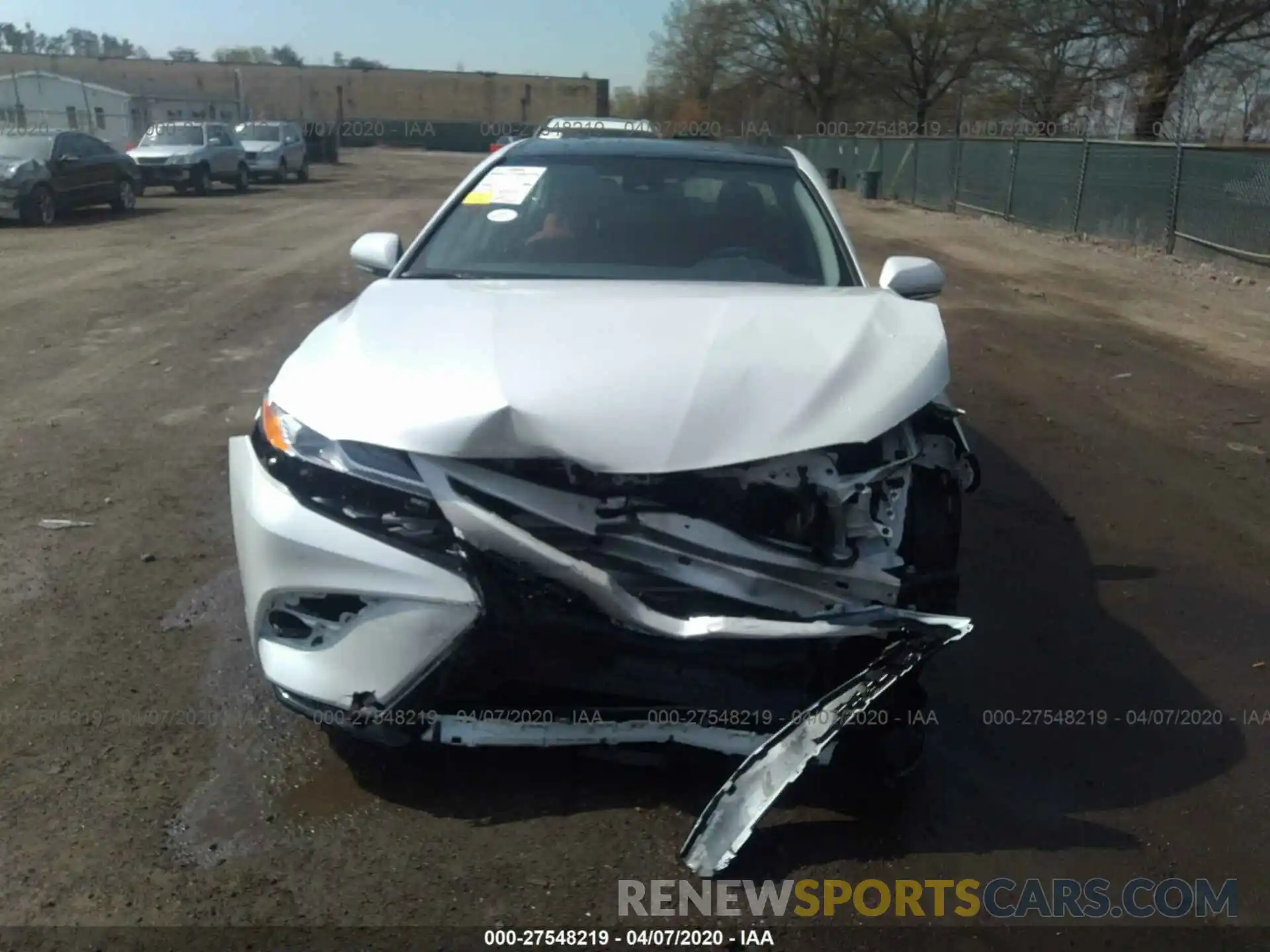 6 Photograph of a damaged car 4T1K61AK2LU918127 TOYOTA CAMRY 2020