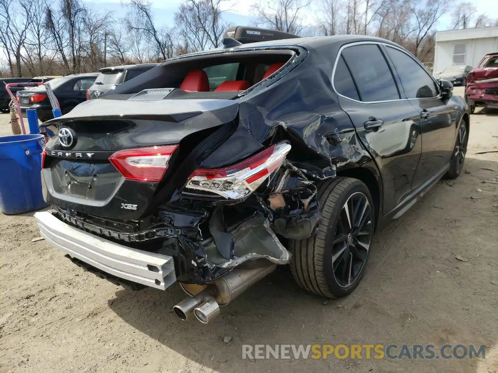 4 Photograph of a damaged car 4T1K61AK2LU988436 TOYOTA CAMRY 2020