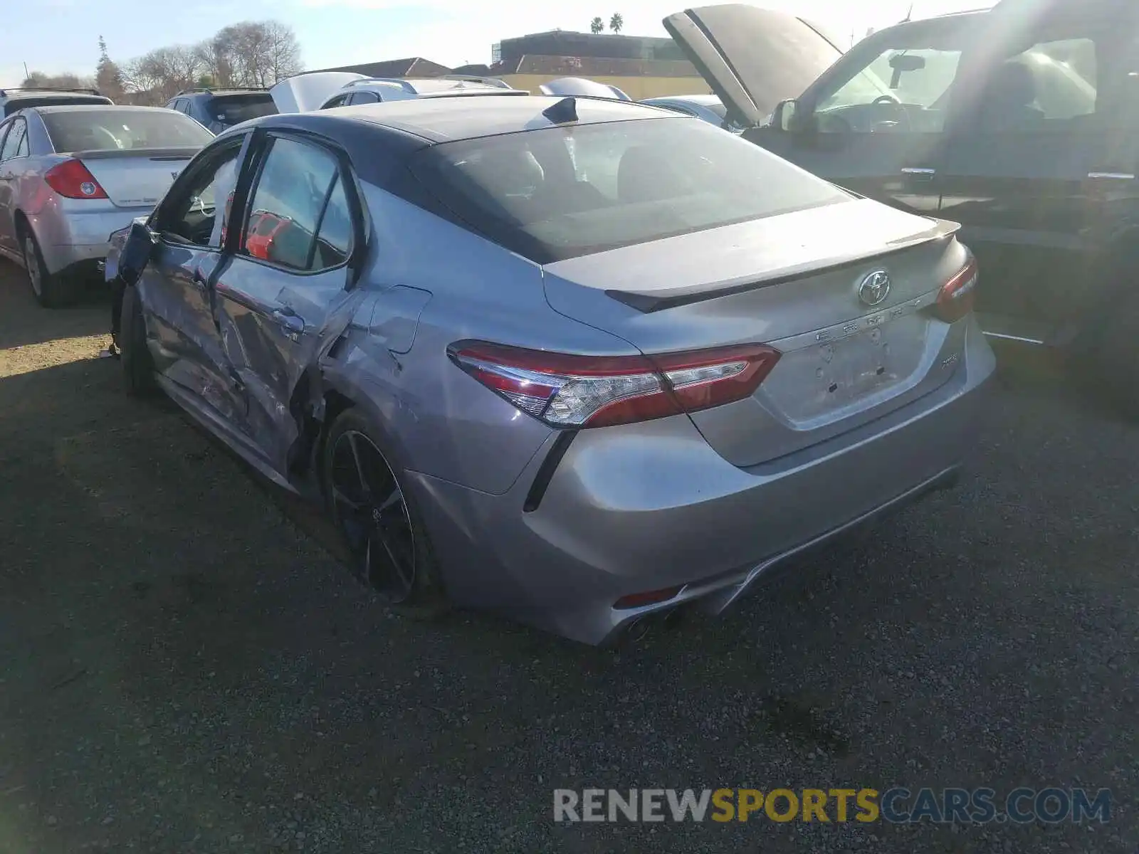 3 Photograph of a damaged car 4T1K61AK3LU347800 TOYOTA CAMRY 2020