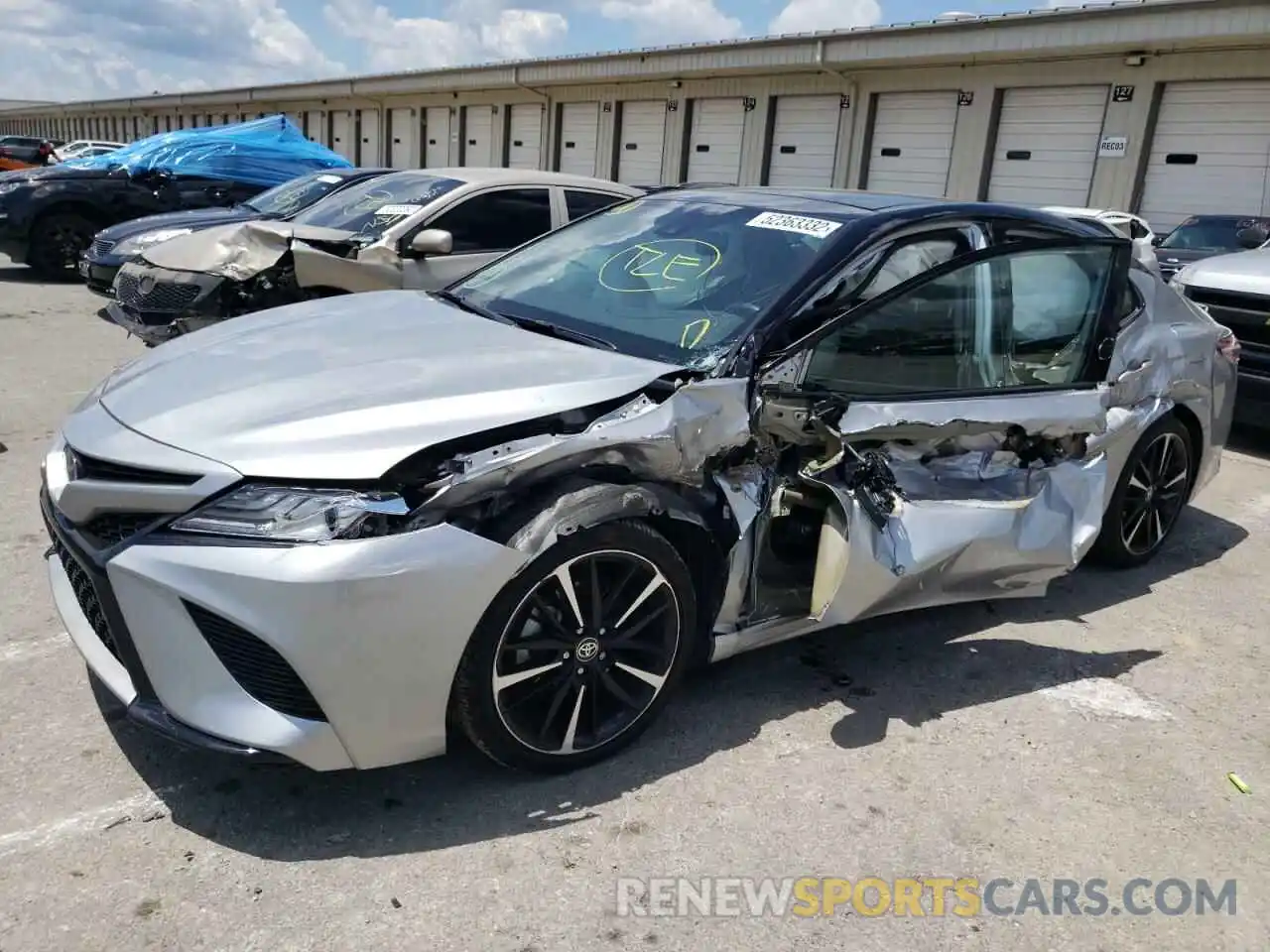 9 Photograph of a damaged car 4T1K61AK3LU358635 TOYOTA CAMRY 2020