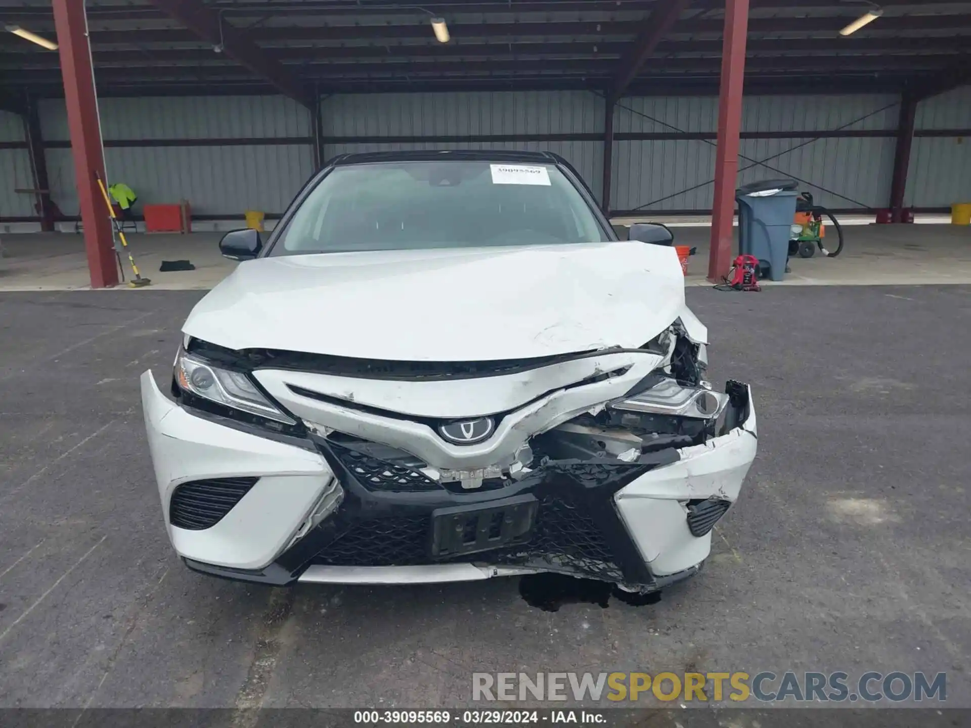 12 Photograph of a damaged car 4T1K61AK3LU360773 TOYOTA CAMRY 2020