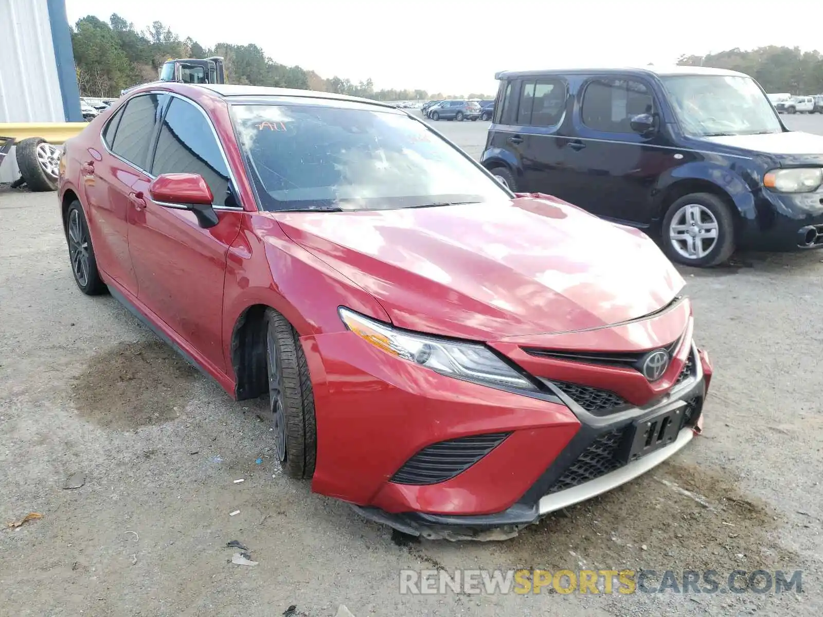 1 Photograph of a damaged car 4T1K61AK3LU362636 TOYOTA CAMRY 2020