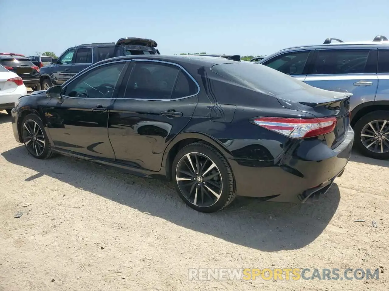 2 Photograph of a damaged car 4T1K61AK3LU363222 TOYOTA CAMRY 2020