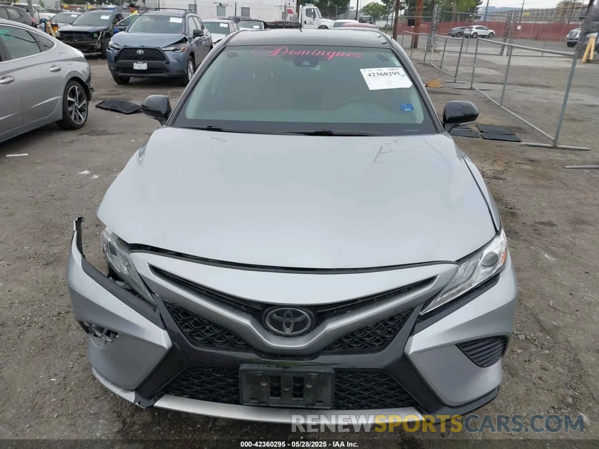 12 Photograph of a damaged car 4T1K61AK3LU371935 TOYOTA CAMRY 2020